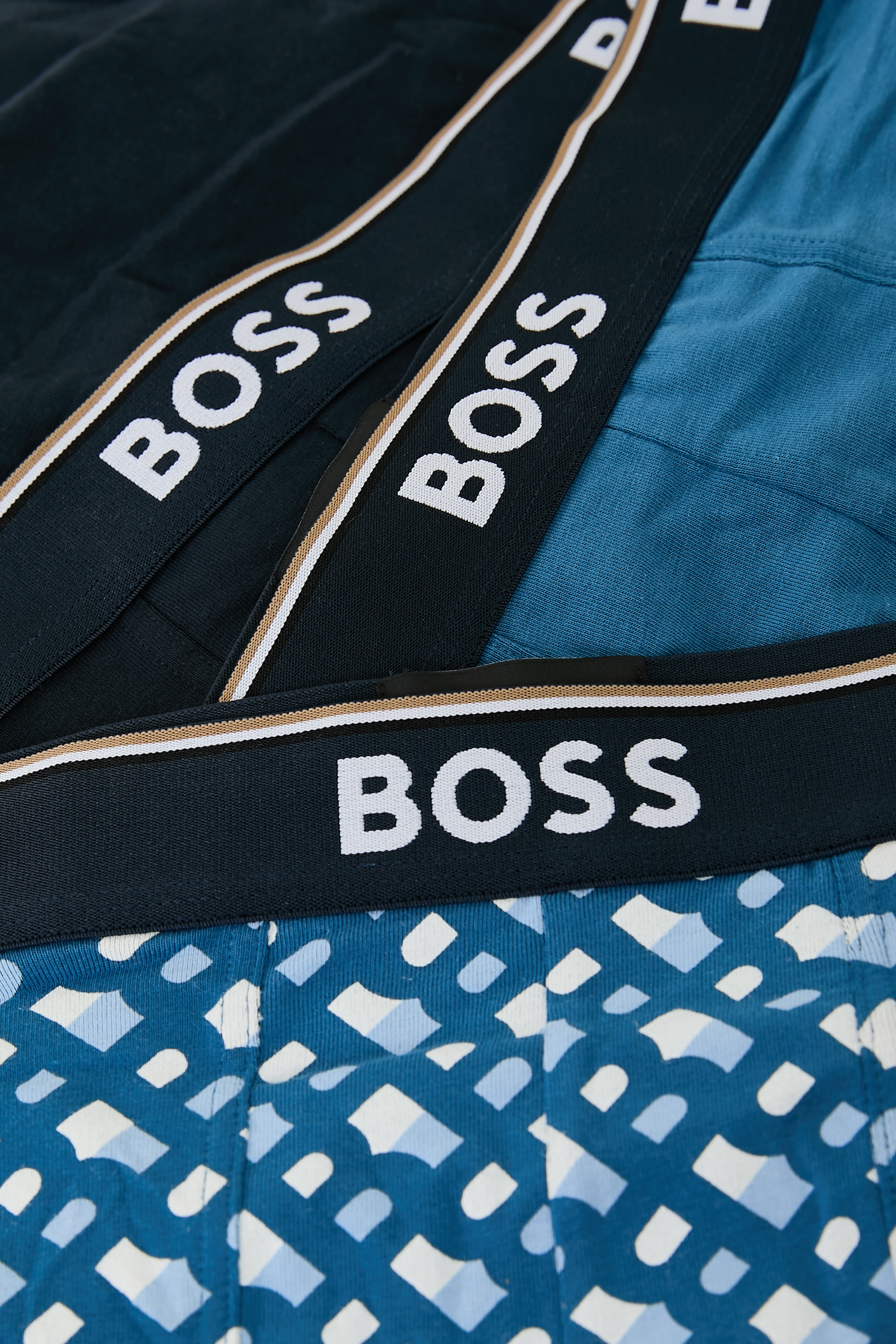 طقم سروال داخلي بخصر مطاطي بشعار الماركة، 3 قطع