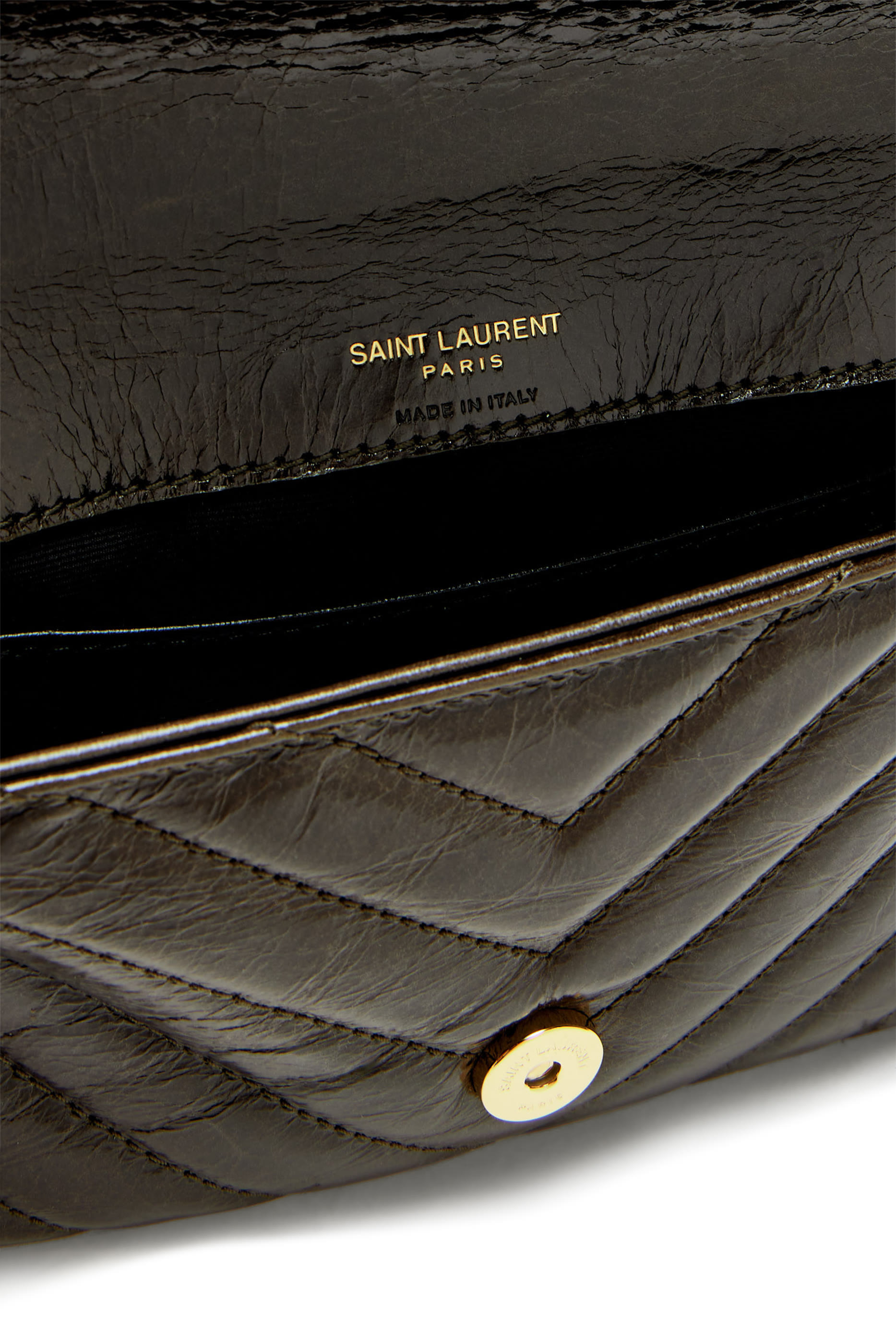 حقيبة كولاج صغيرة بسلسلة