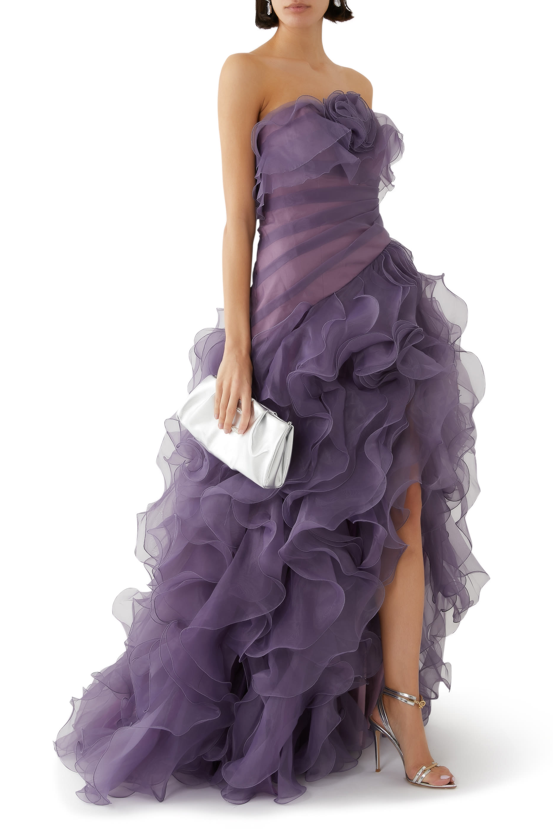 فستان سهرة بلا حمالات