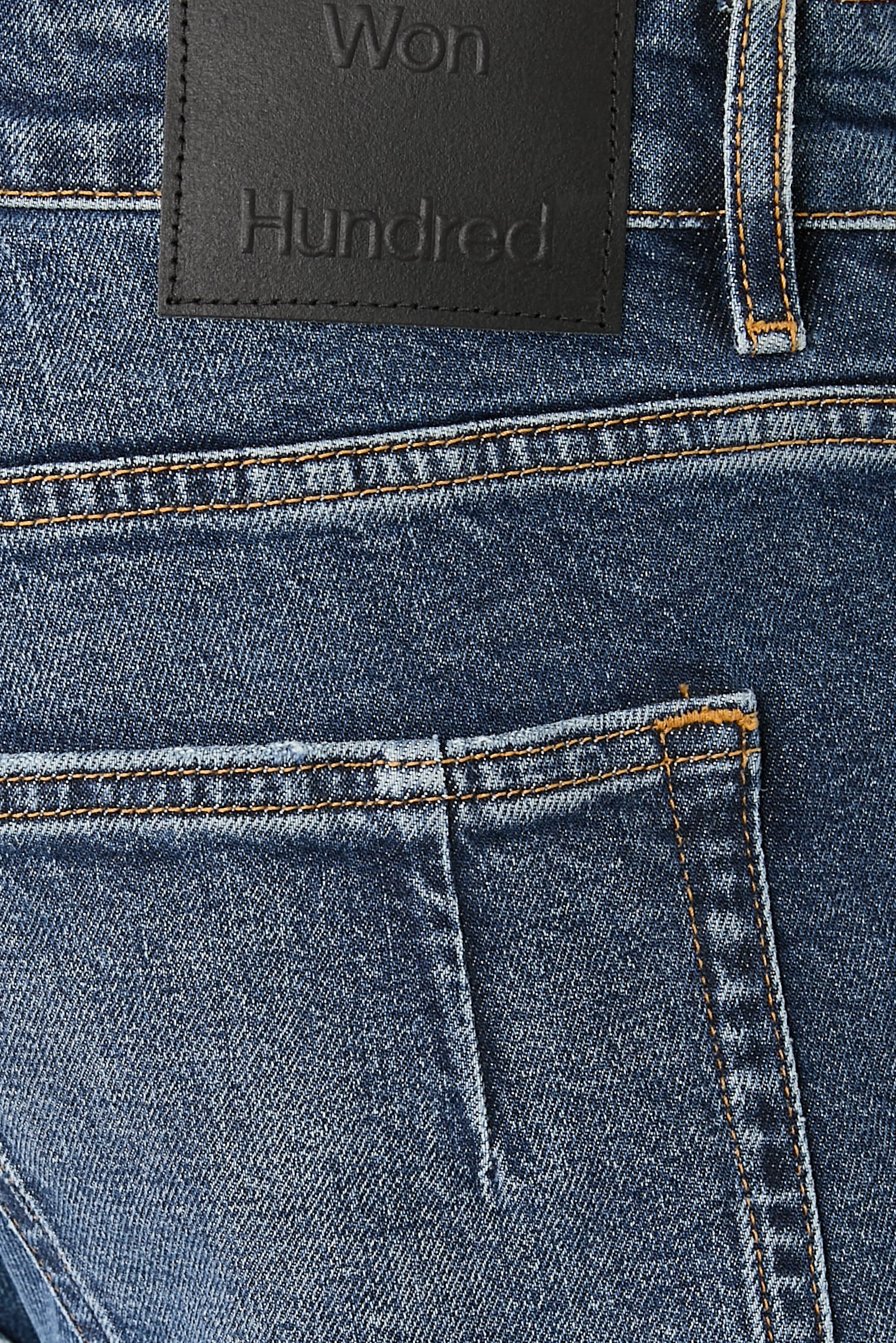 بنطال جينز ارتشر بقصة ضيقة