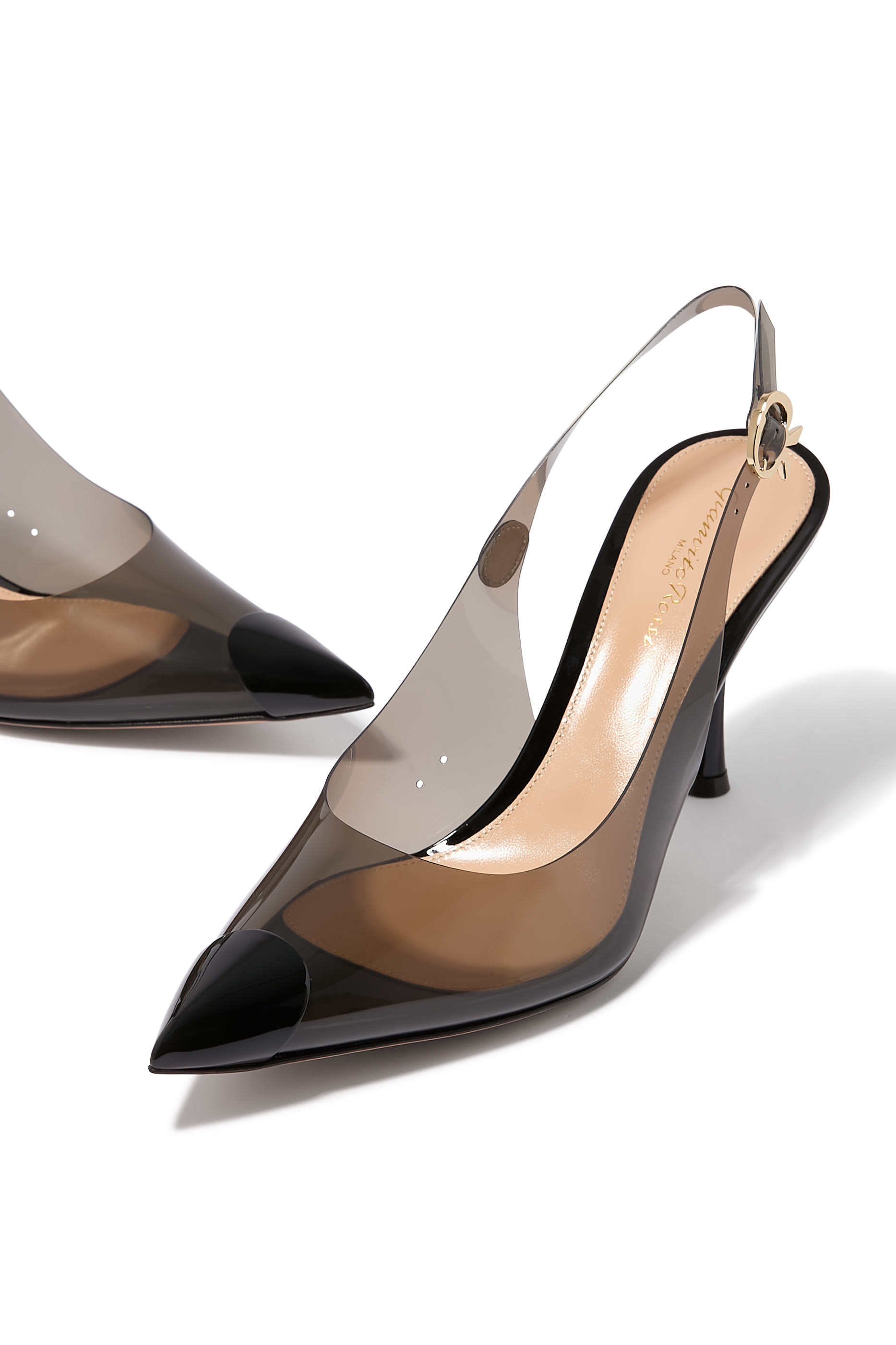 حذاء كلاسيك ديانا 85