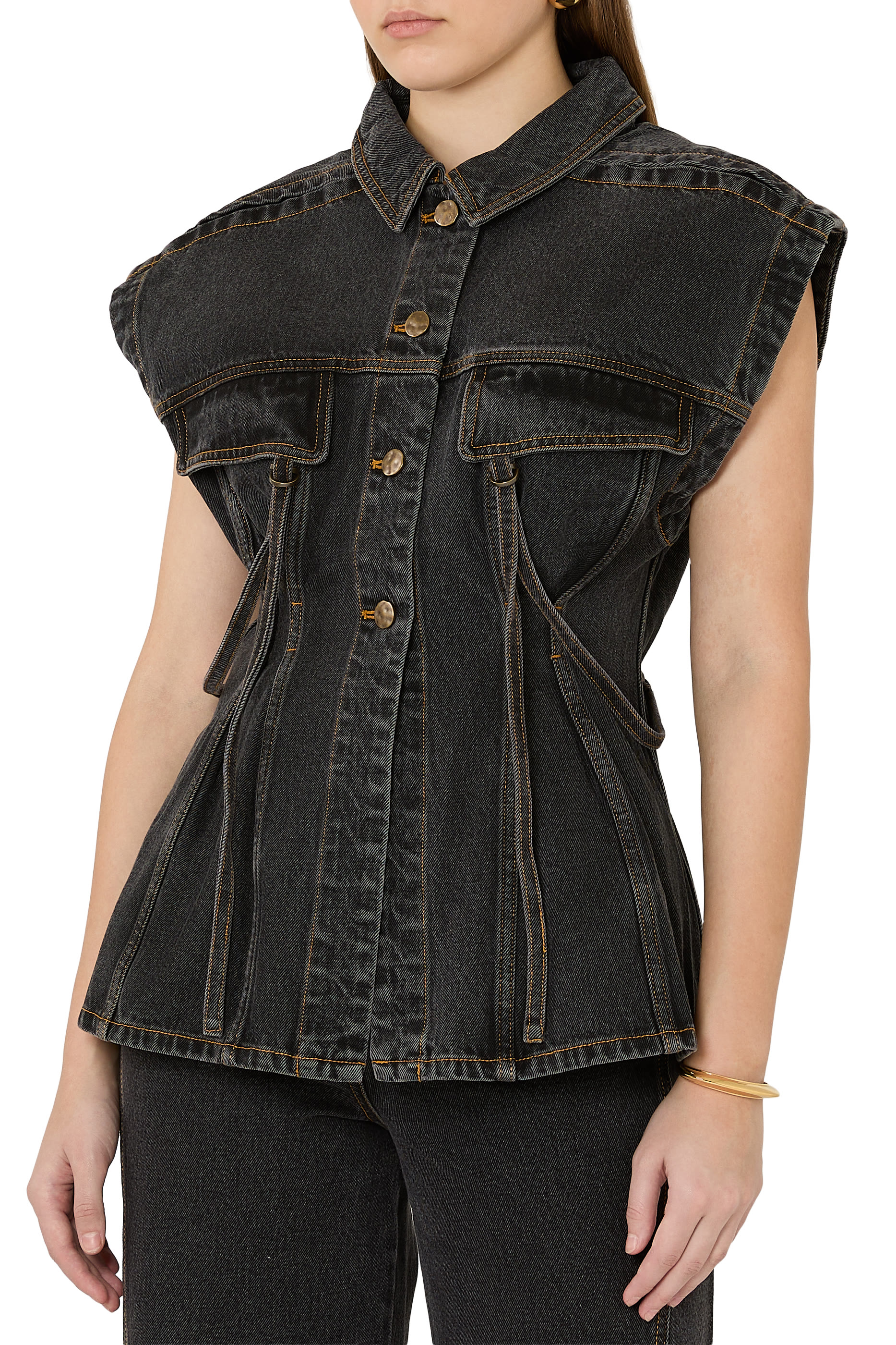 بلوزة بولتون