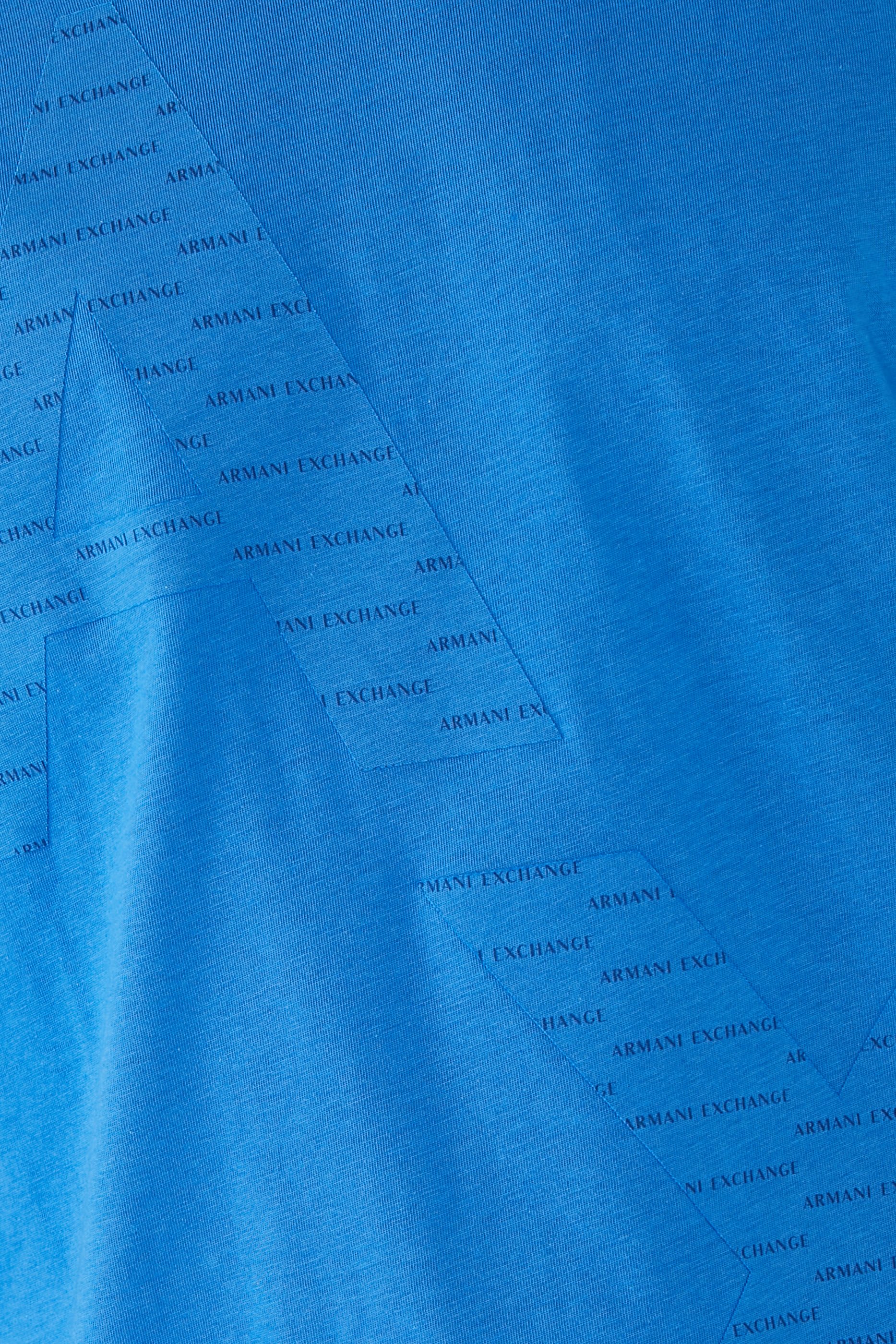 تيشيرت جيمنازيوم بياقة ضيقة