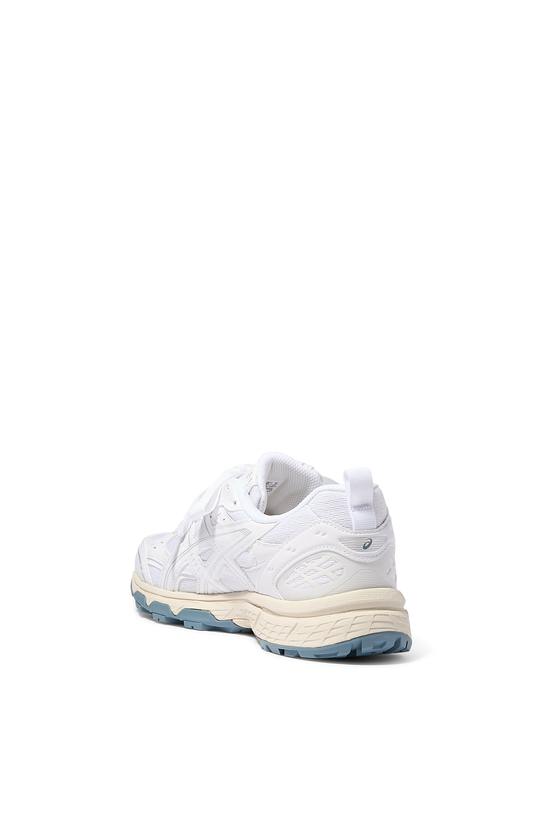 سنيكرز جل نونوبيكي