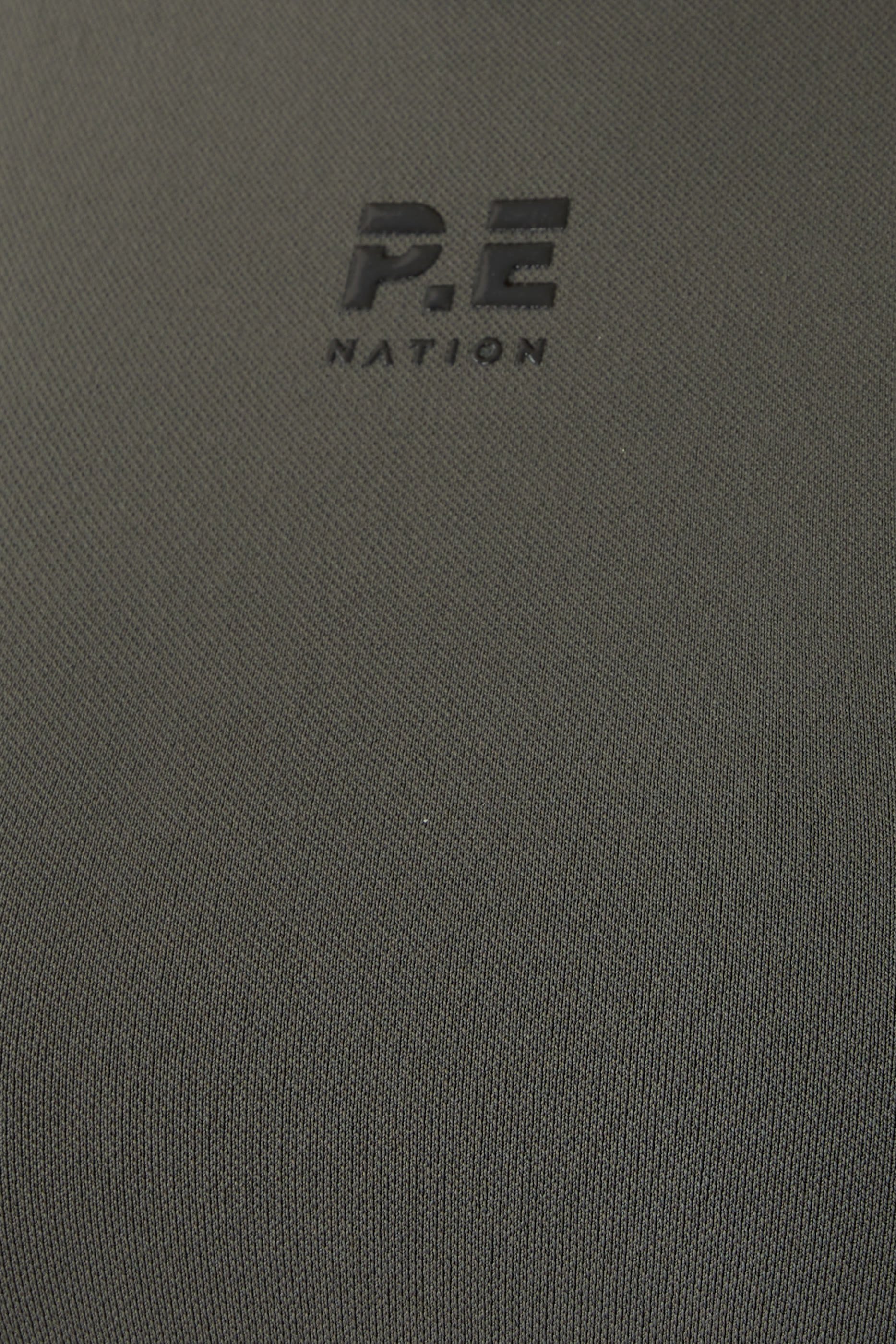 بلوزة ريستور بلا أكمام بلا حياكة