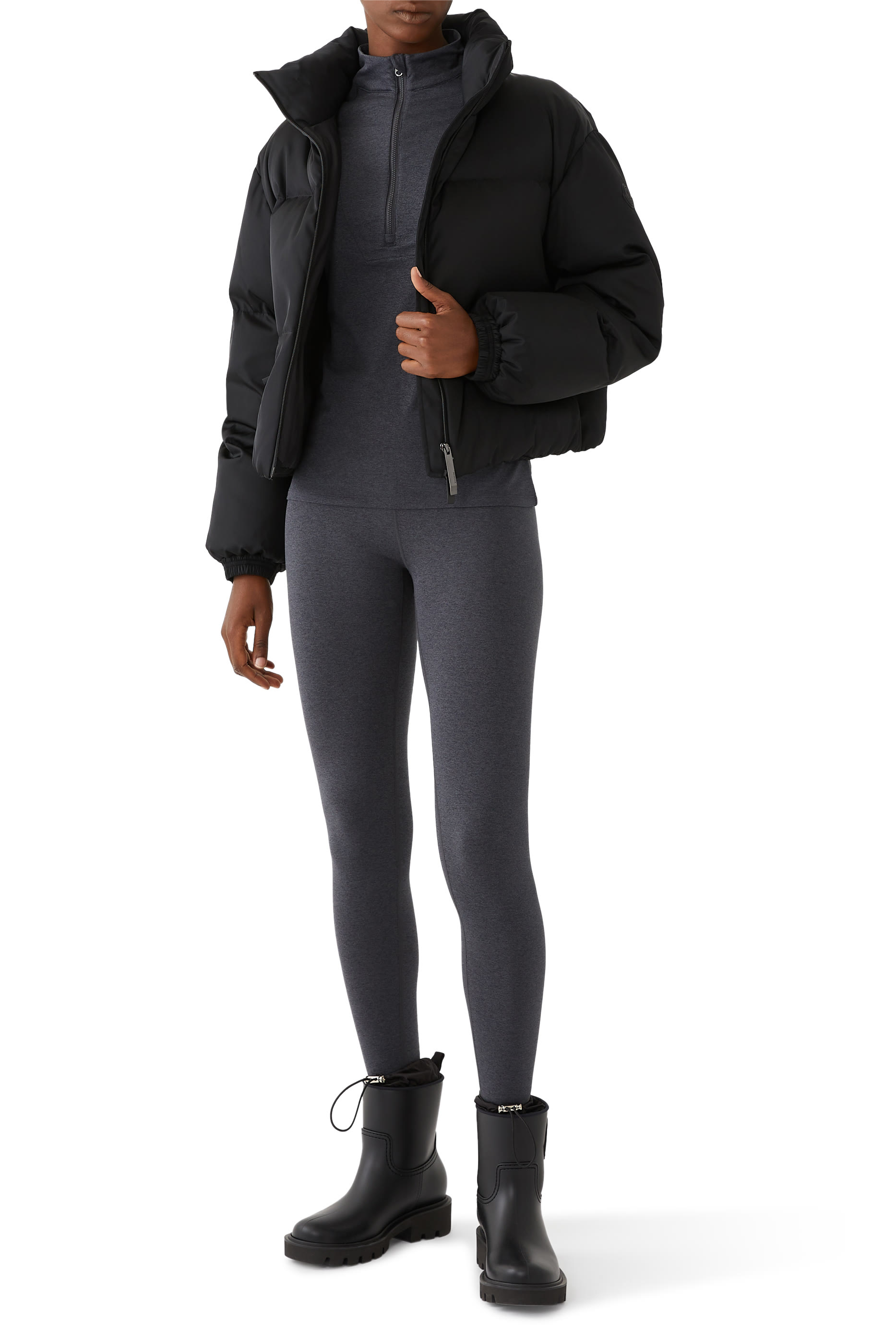 جاكيت فيسيك قصير مبطن بالزغب