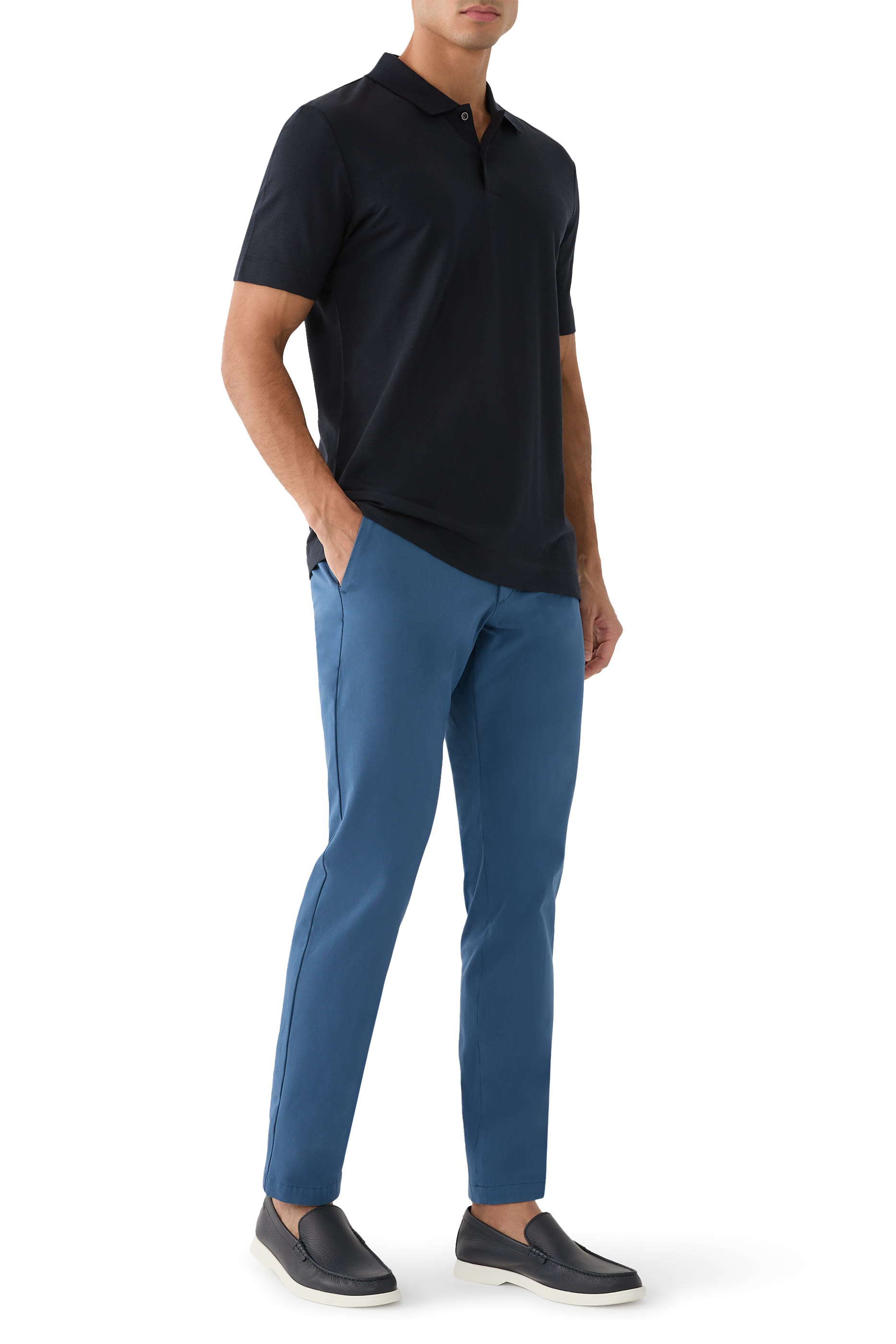 قميص بولو بأكمام قصيرة