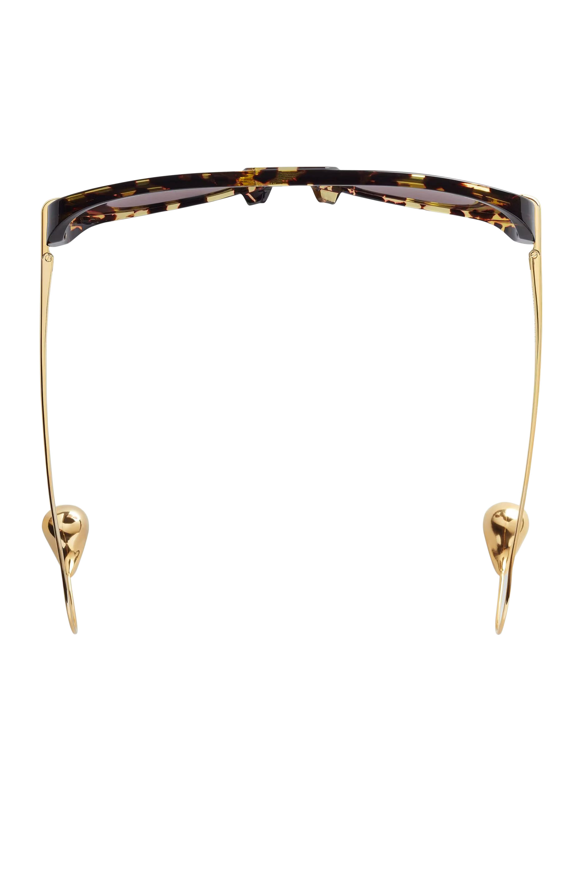 نظارة شمسية أفياتور بتفاصيل متدلية