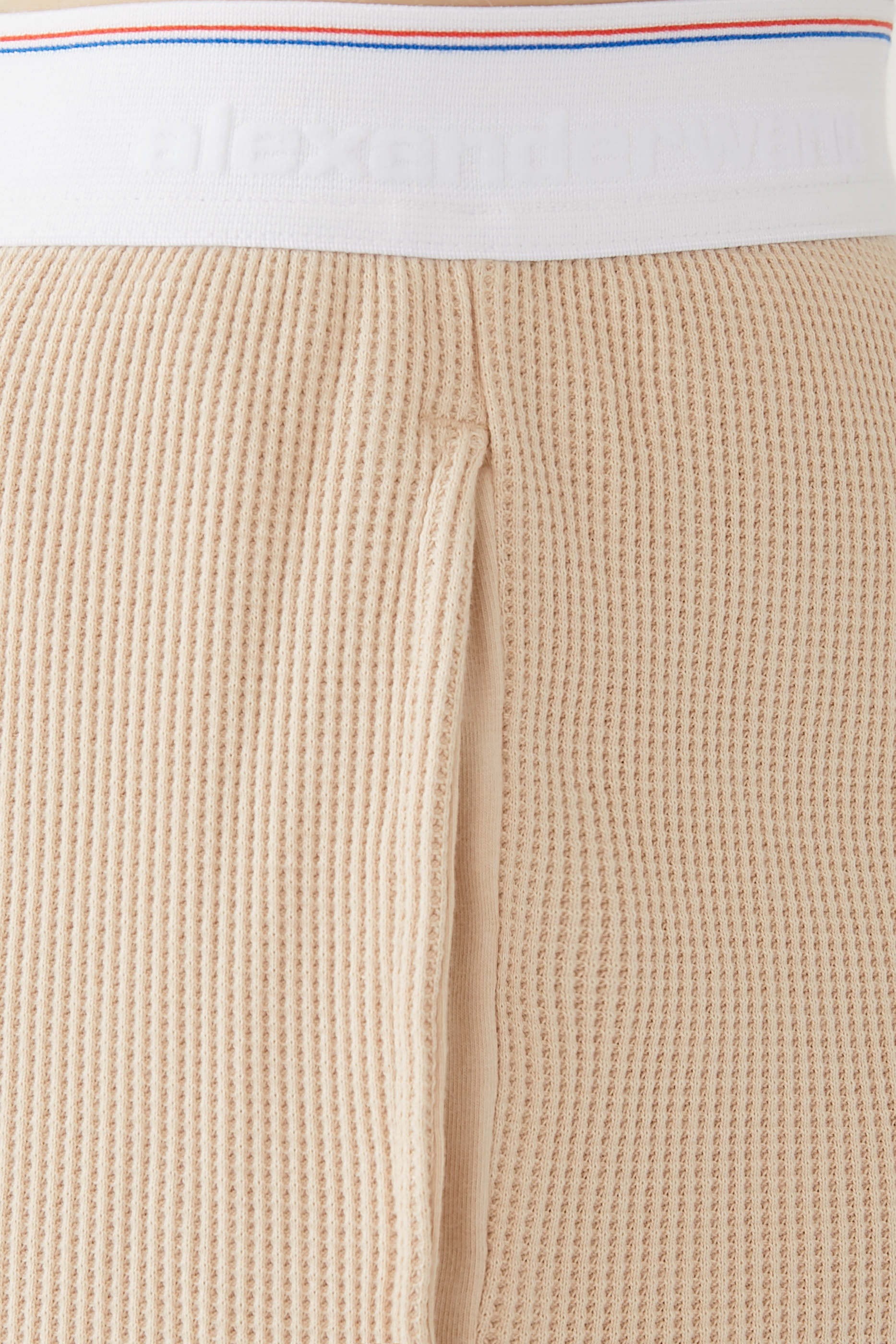 بنطال رياضي وافل مزين بكريستال مثبت حراريا