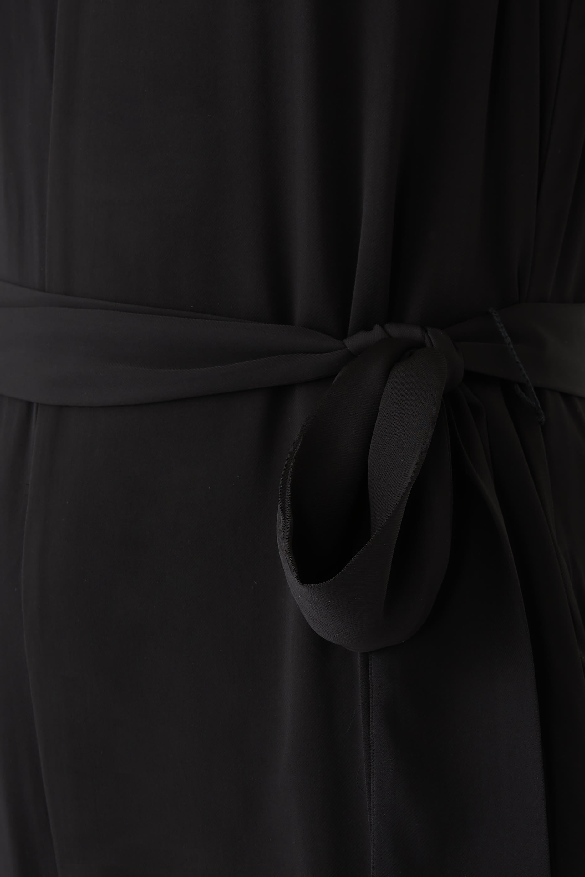 جمبسوت بلا أكمام