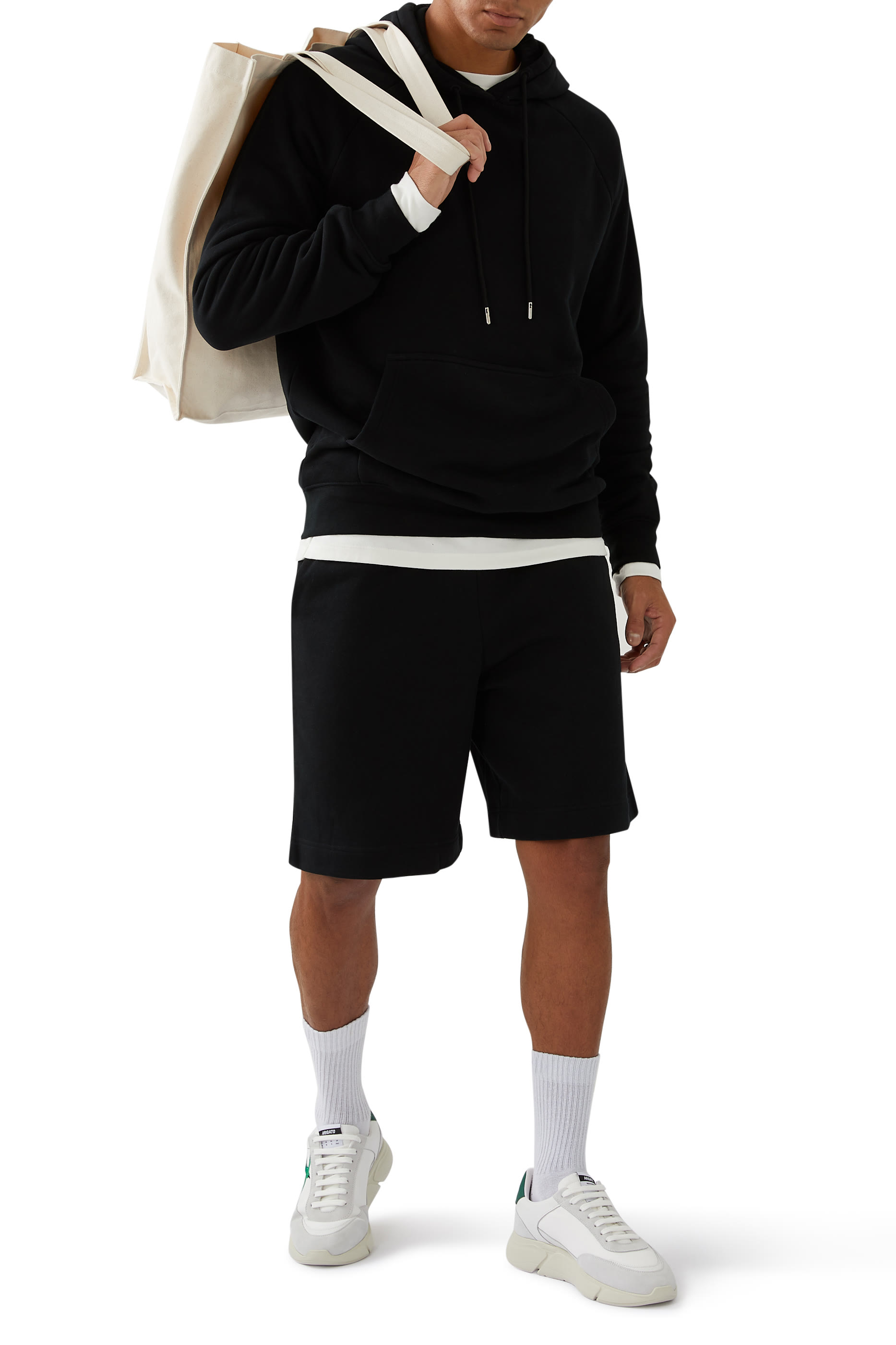 سويت شيرت بغطاء رأس