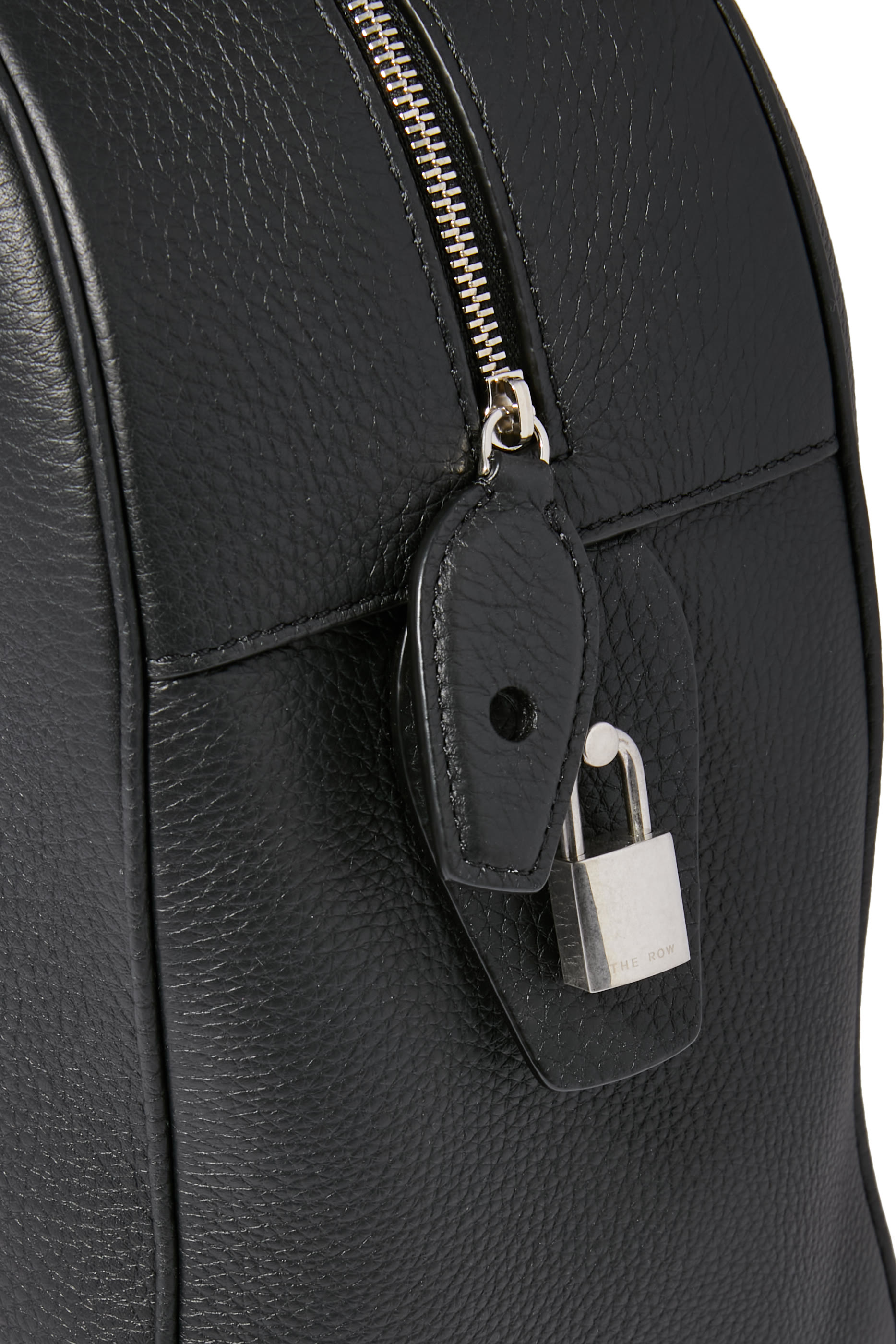 حقيبة إنديا 15.75