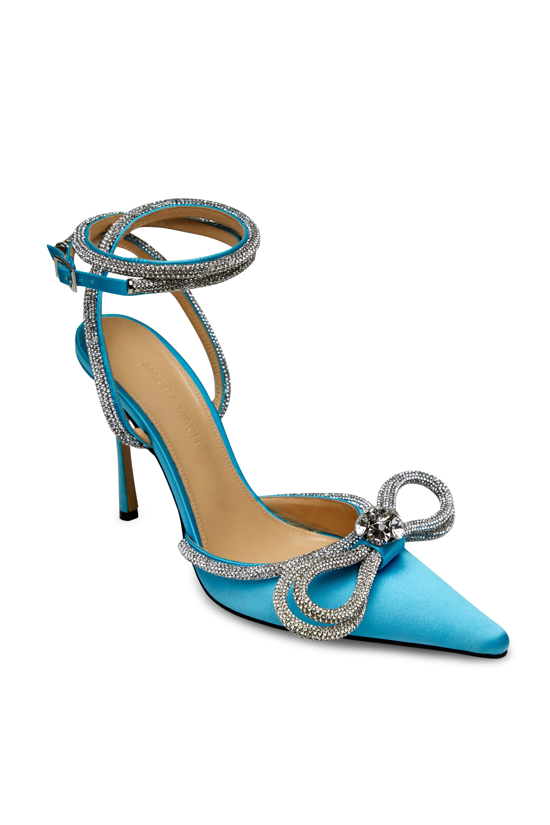 حذاء كلاسيك مرصع بالكريستال