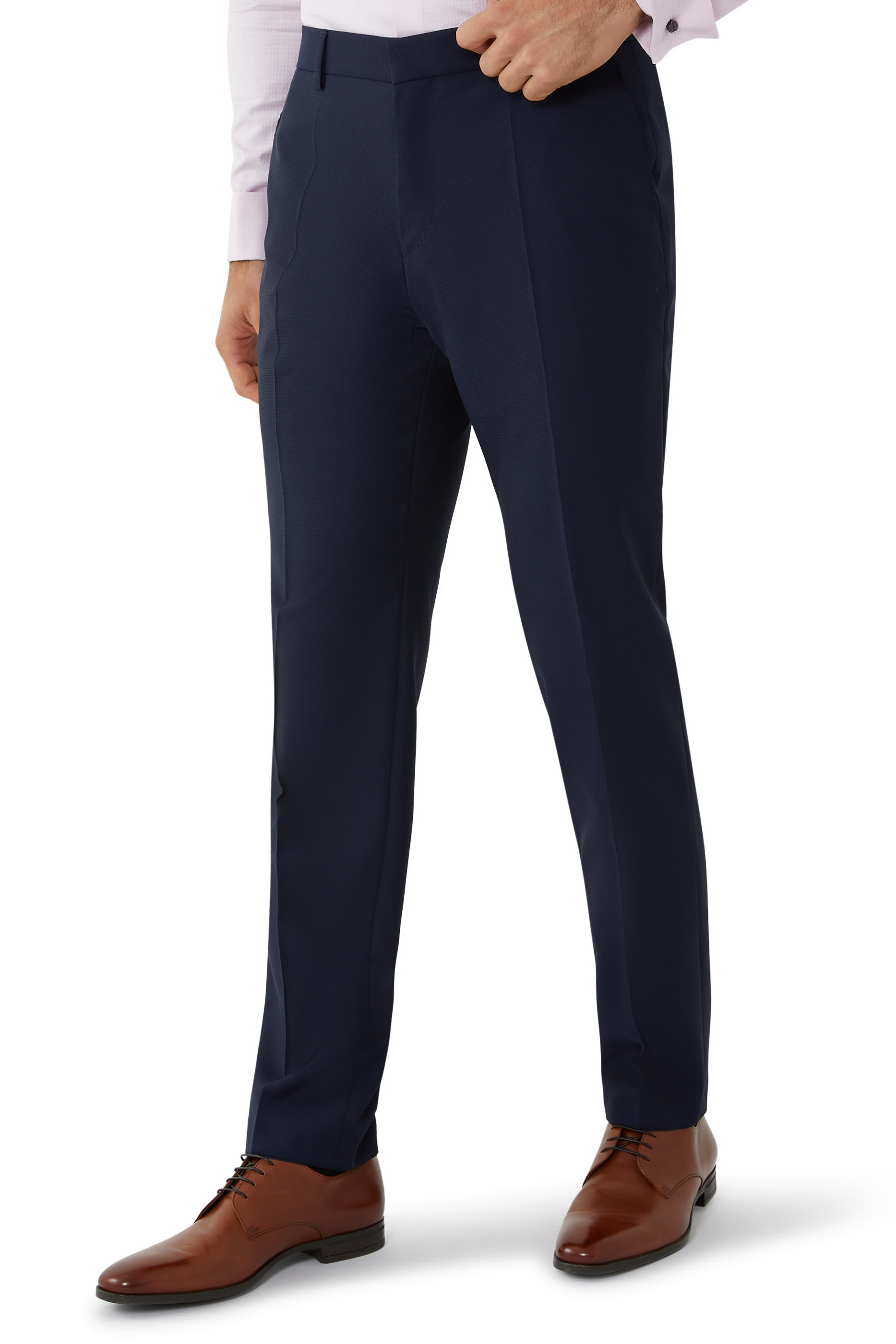 بدلة من ثلاث قطع بقصة سليم صوف