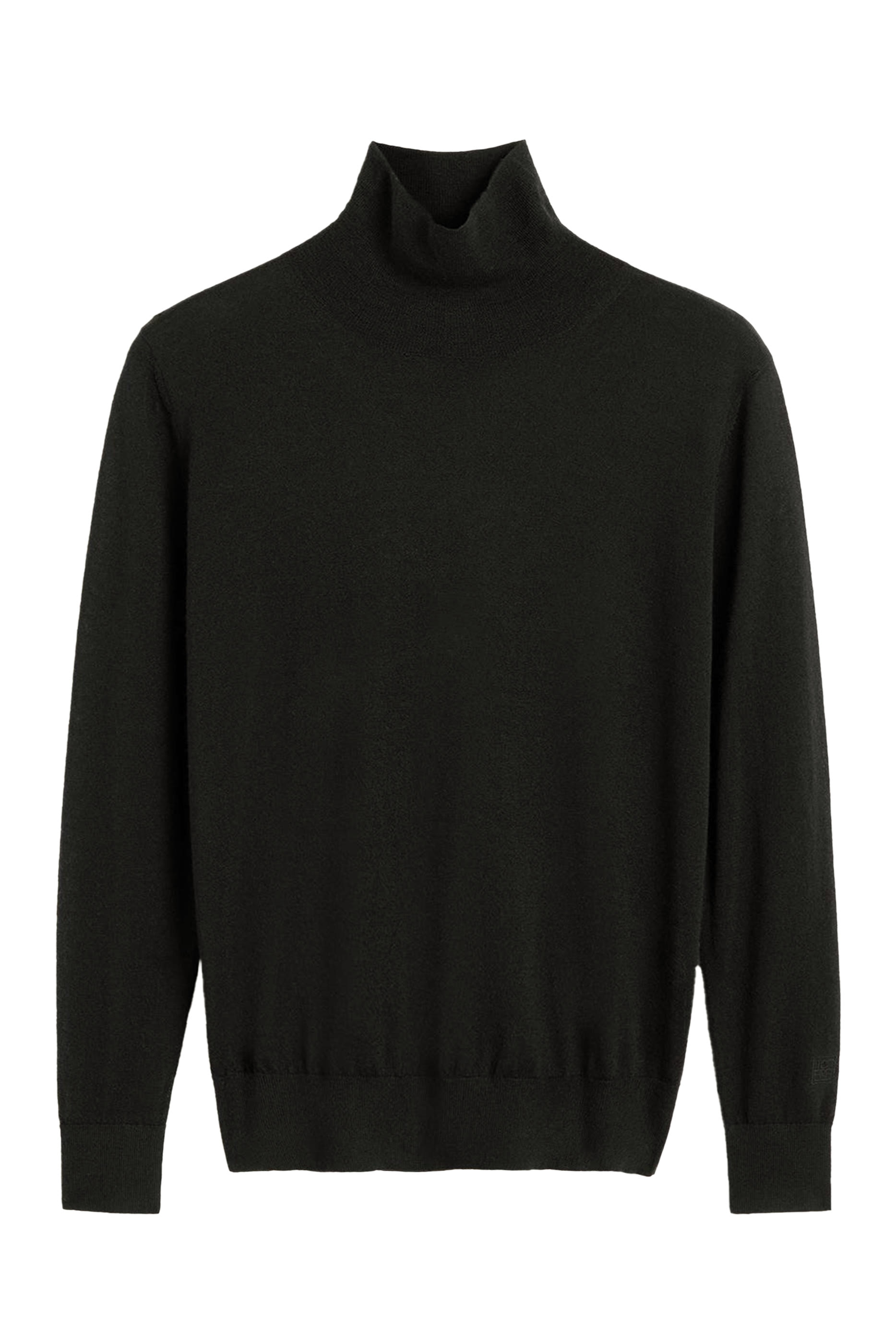 كنزة فاخرة بياقة عالية