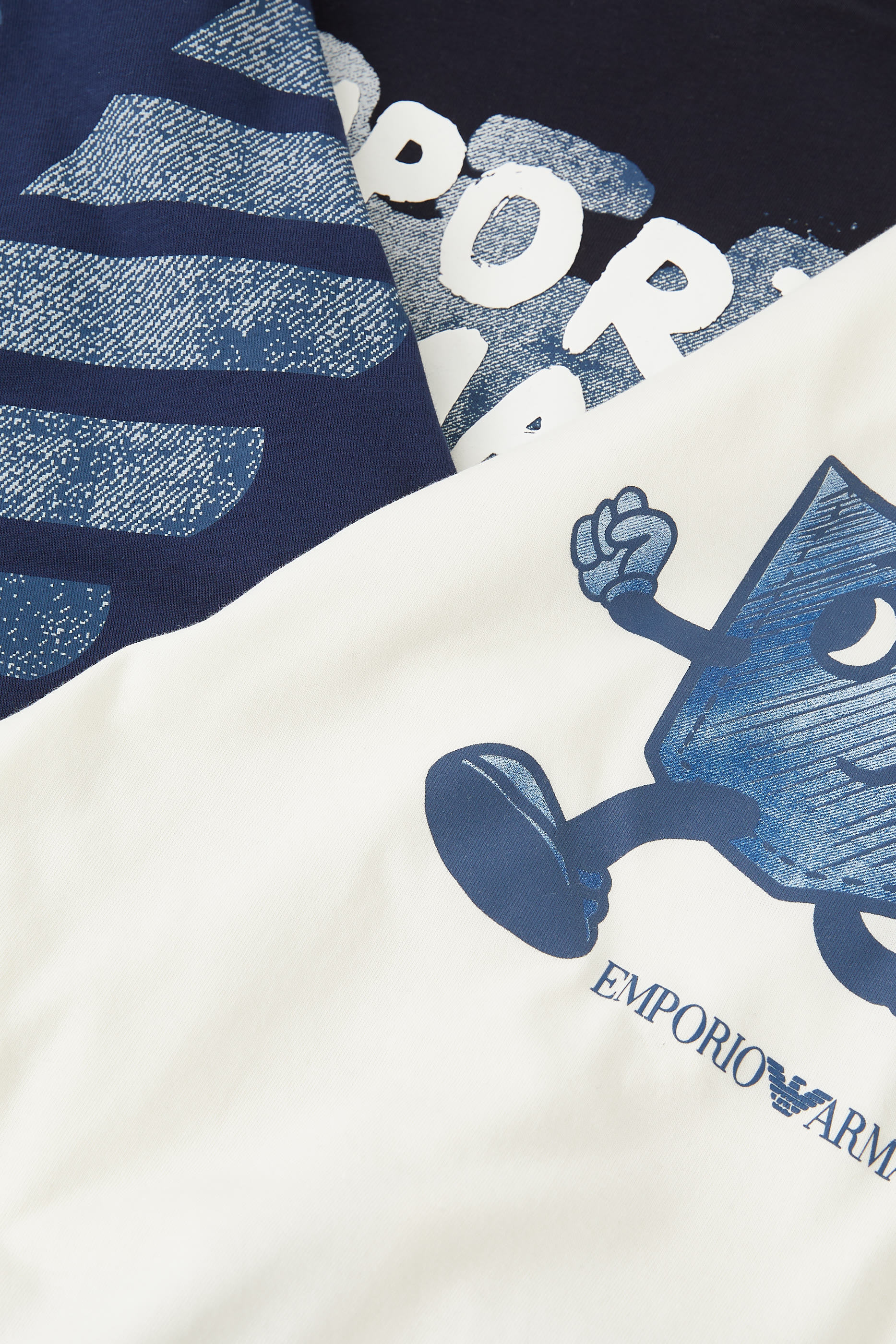 طقم تيشيرتات للأطفال بشعار الماركة 3 قطع