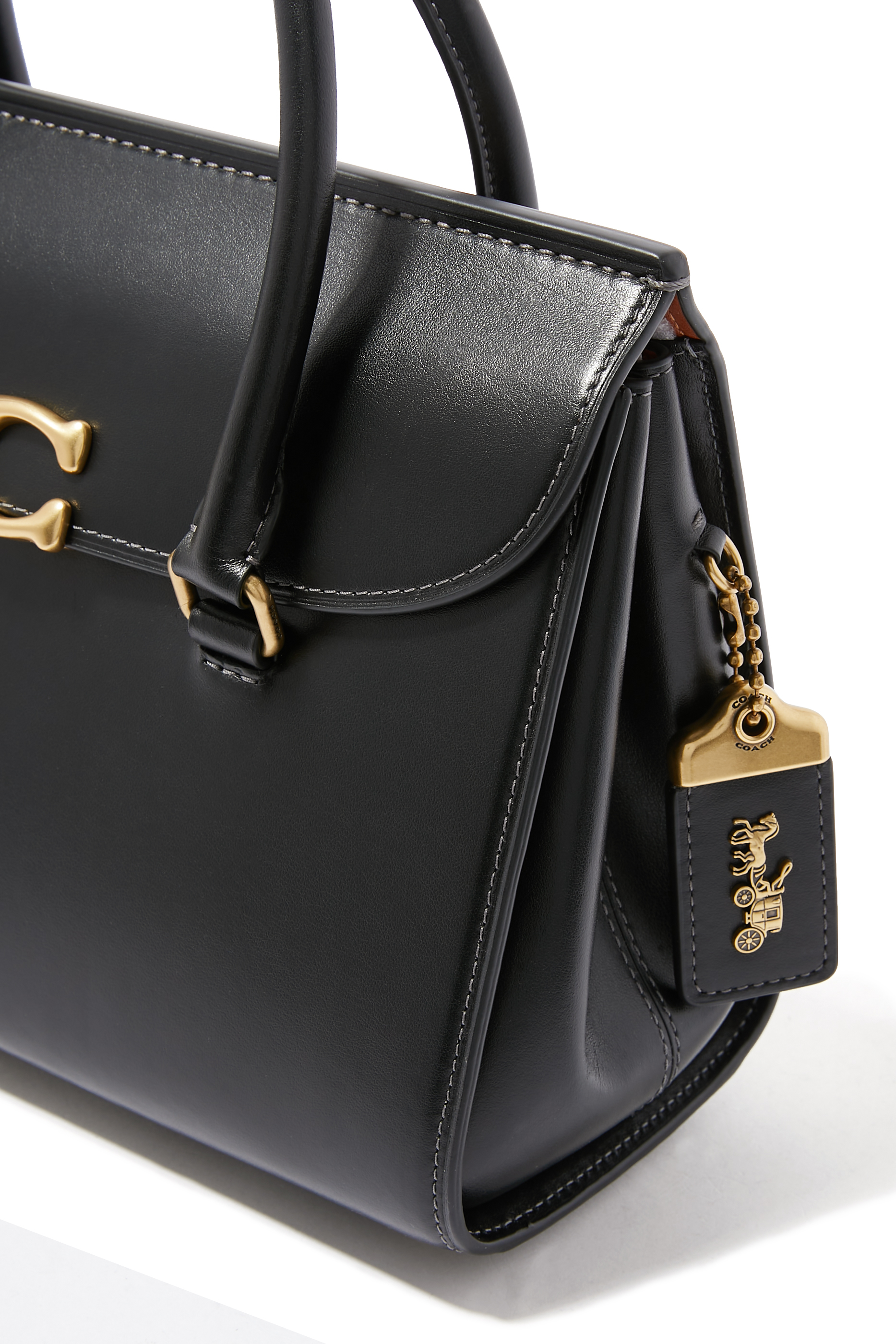 حقيبة بروم كاريال