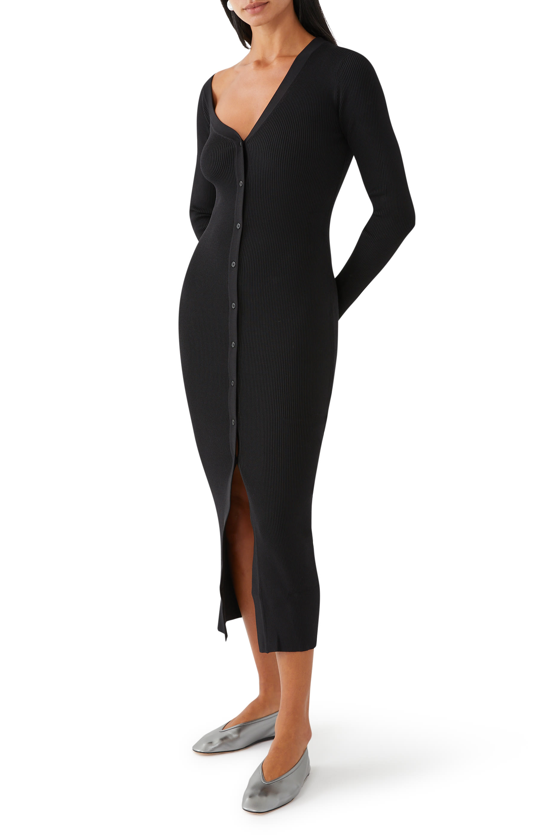 حذاء مفتوح من الخلف لونا