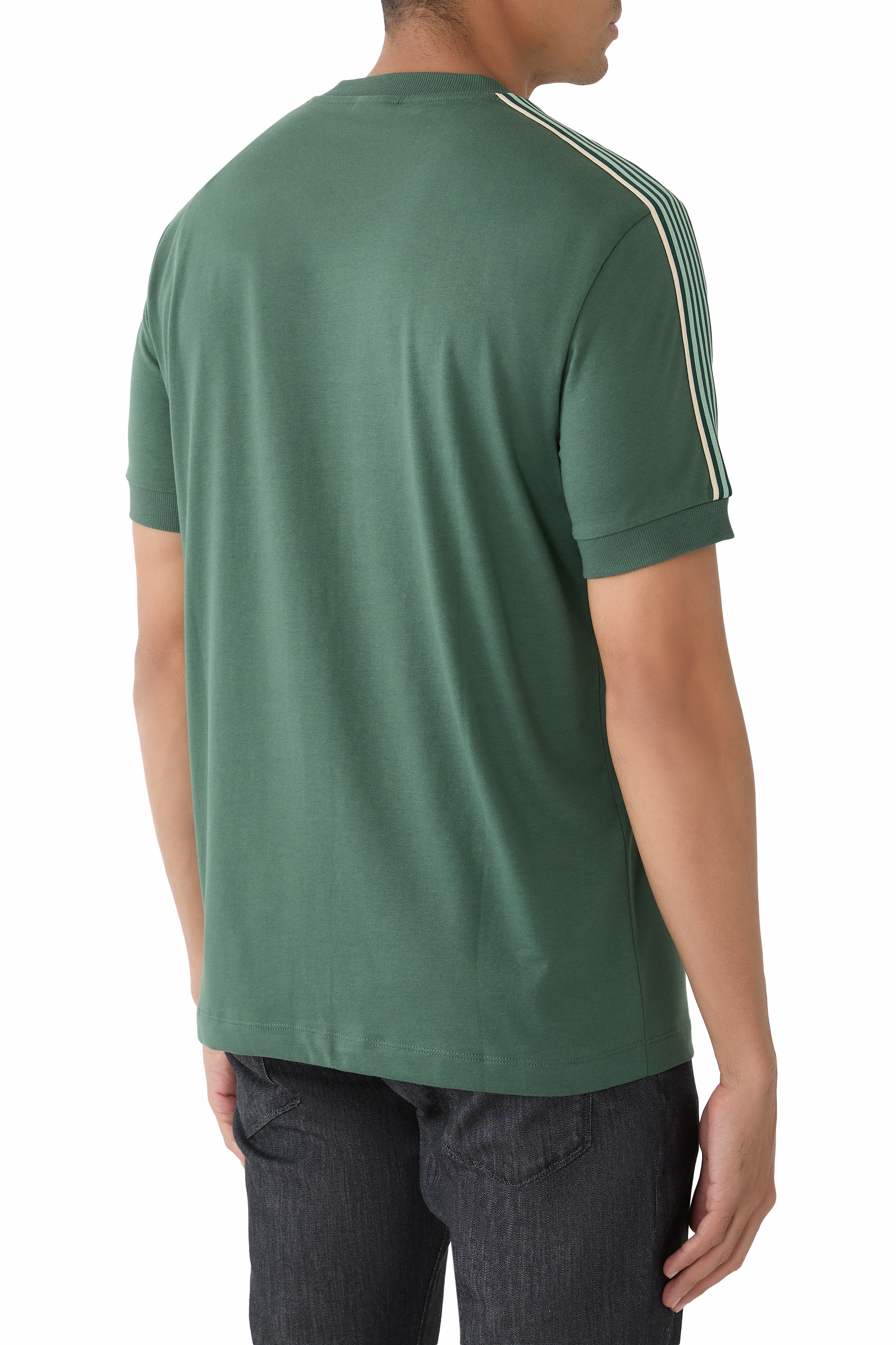 تيشيرت بشعار الماركة قطن