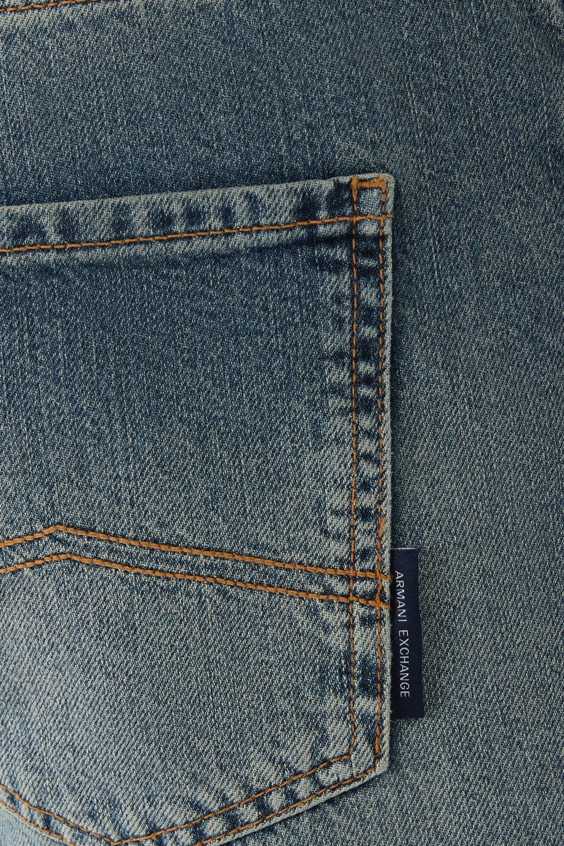 بنطال جينز بقصة مستقيمة دنيم