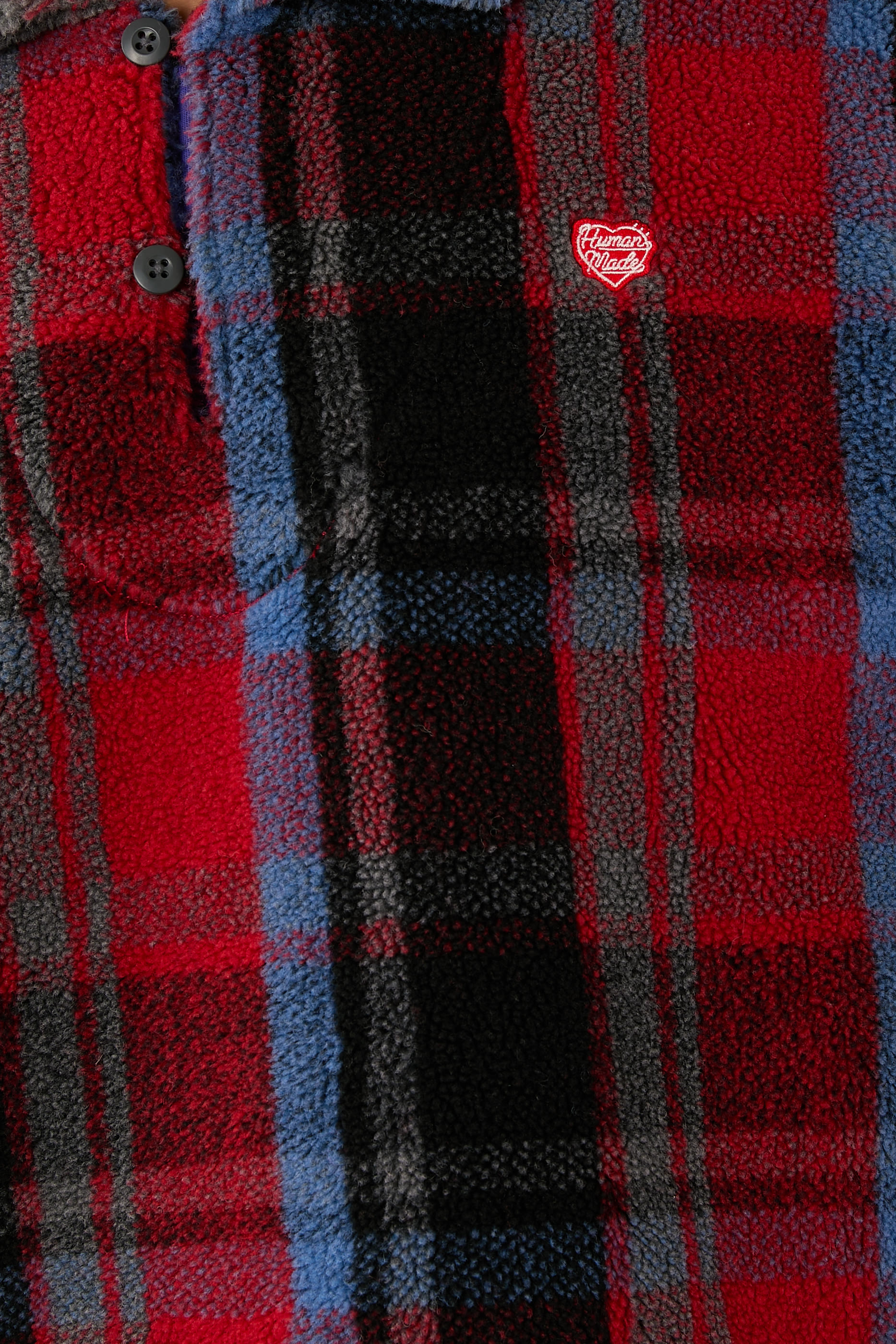 سترة برقعة قلب بشعار الماركة