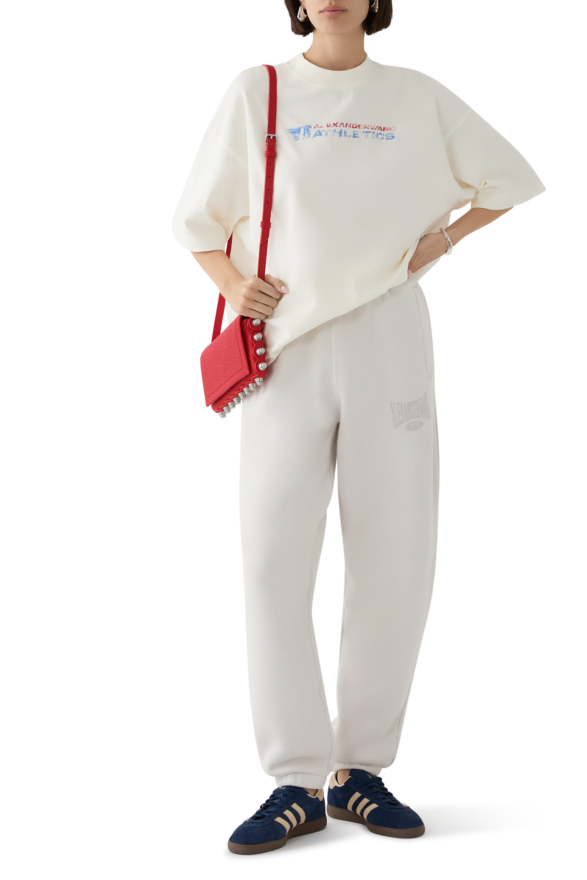 تيشيرت بطبعة شعار الماركة قطن