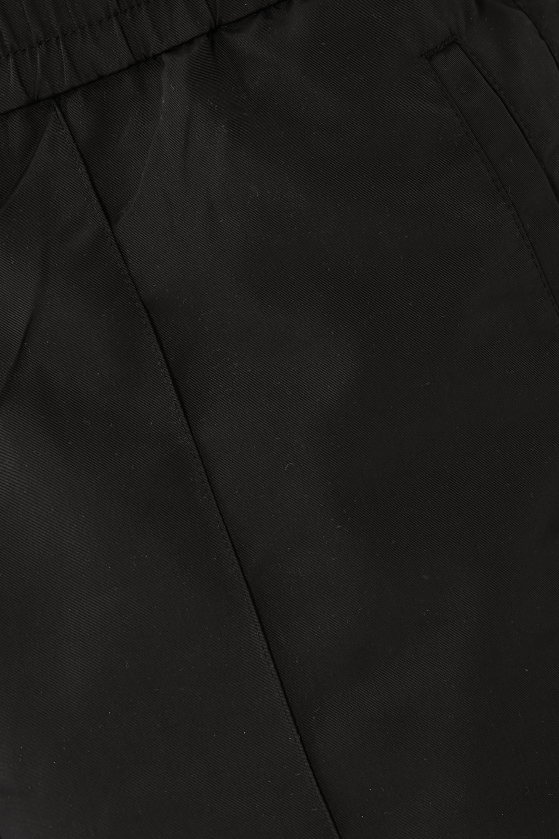 بنطال رياضي بشريط بشعار الماركة