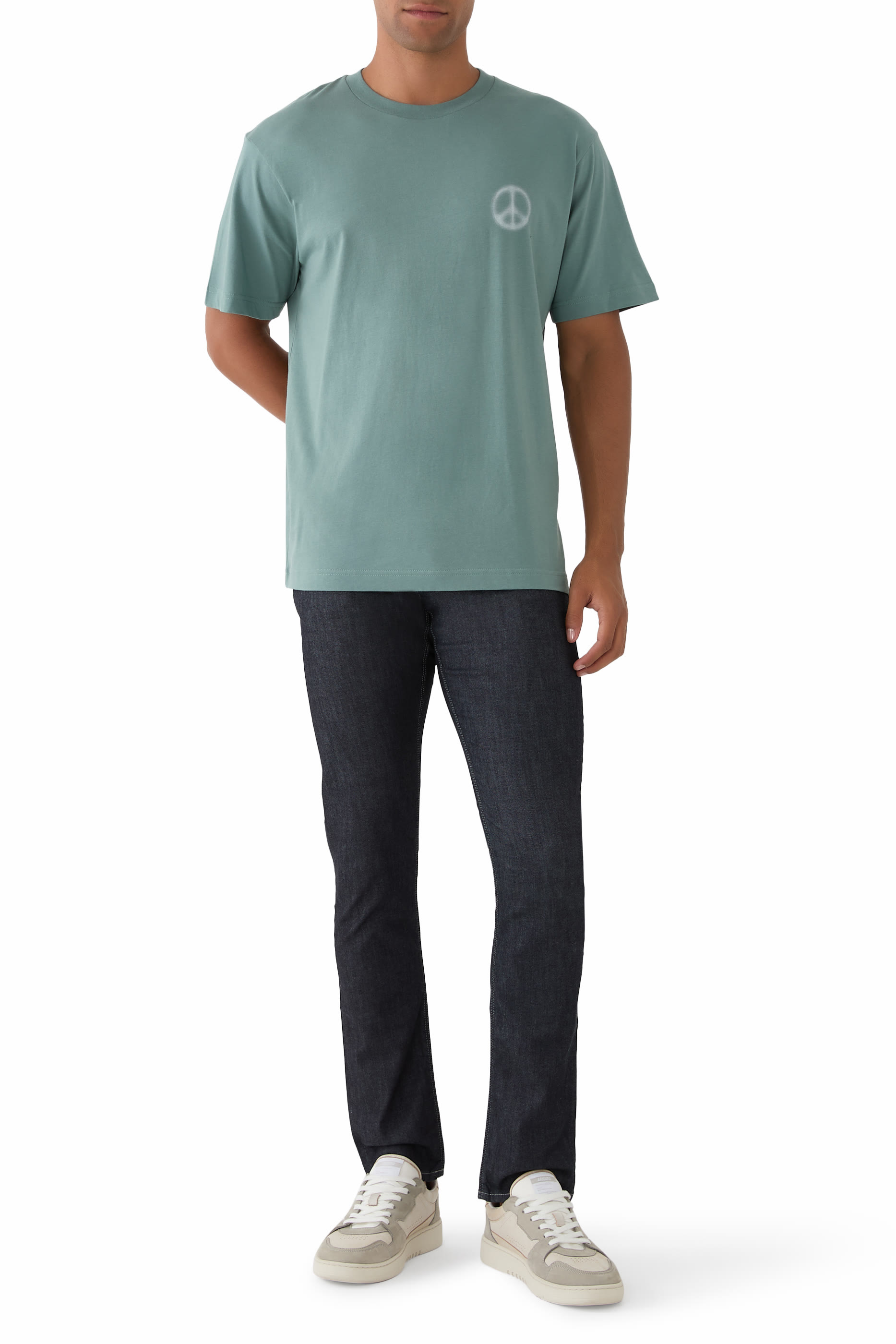 تيشيرت بشعار الماركة قطن