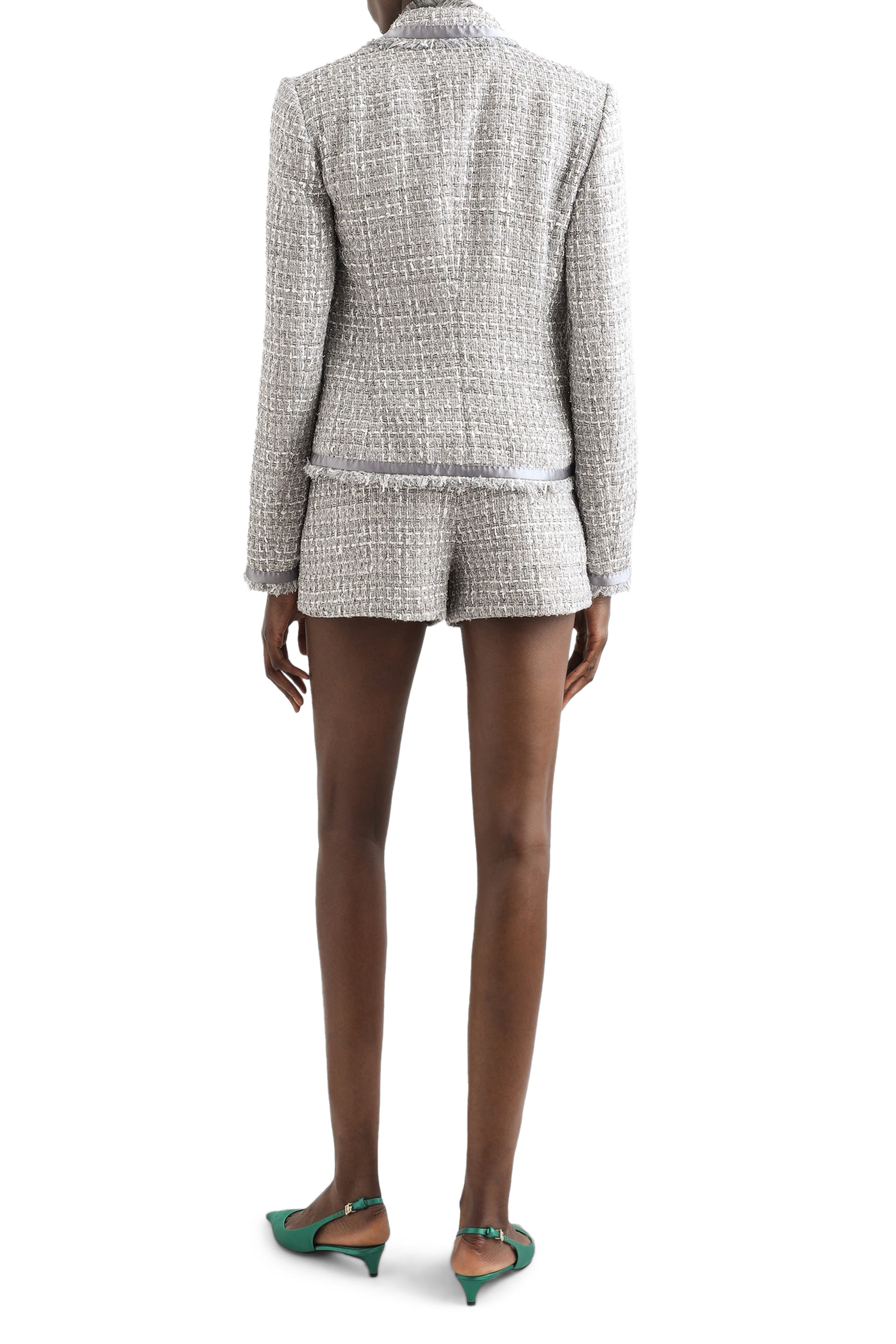 جاكيت لاميه بوكلي قصير بصف أزرار