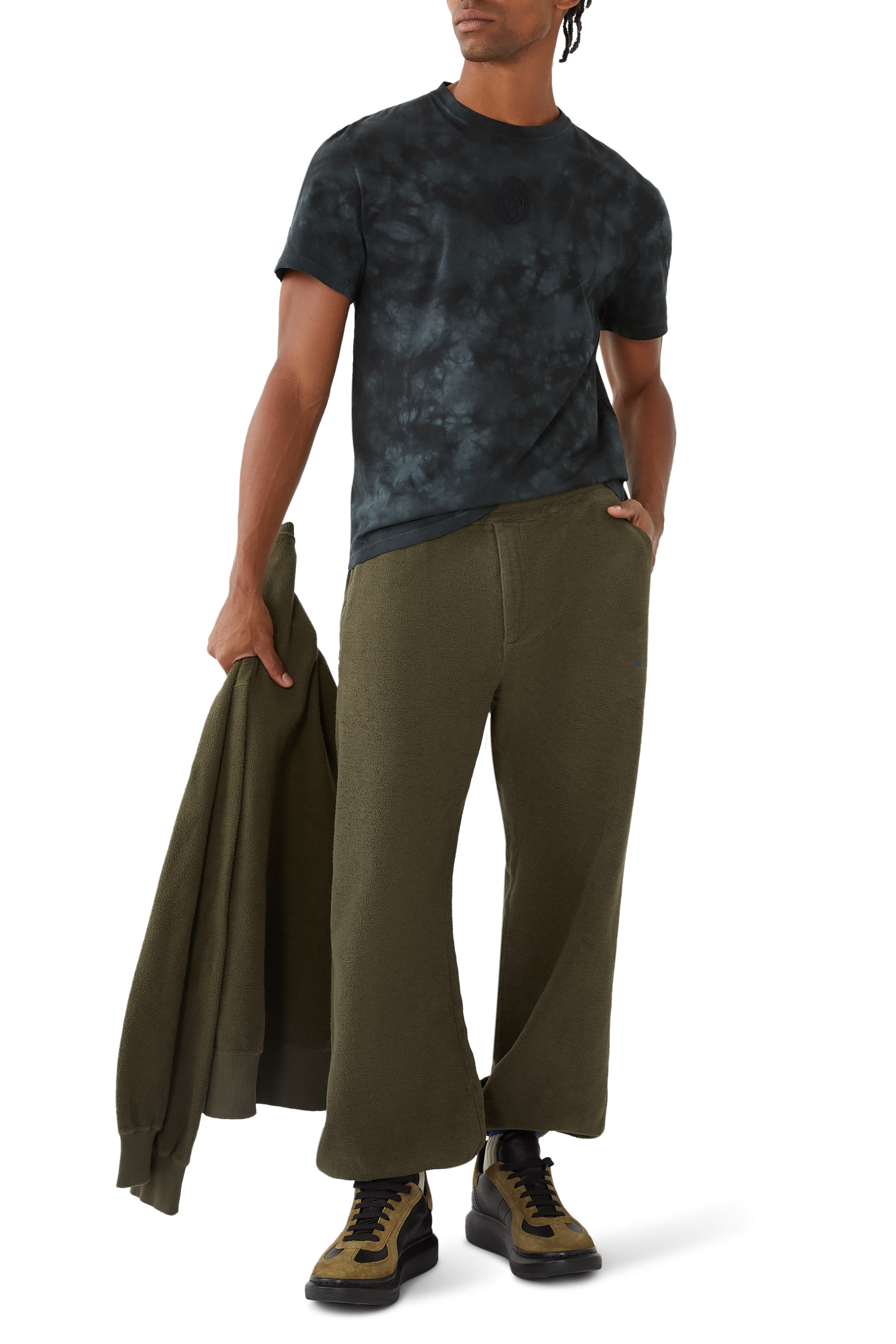 سنيكرز  ريترو  بنعل سميك