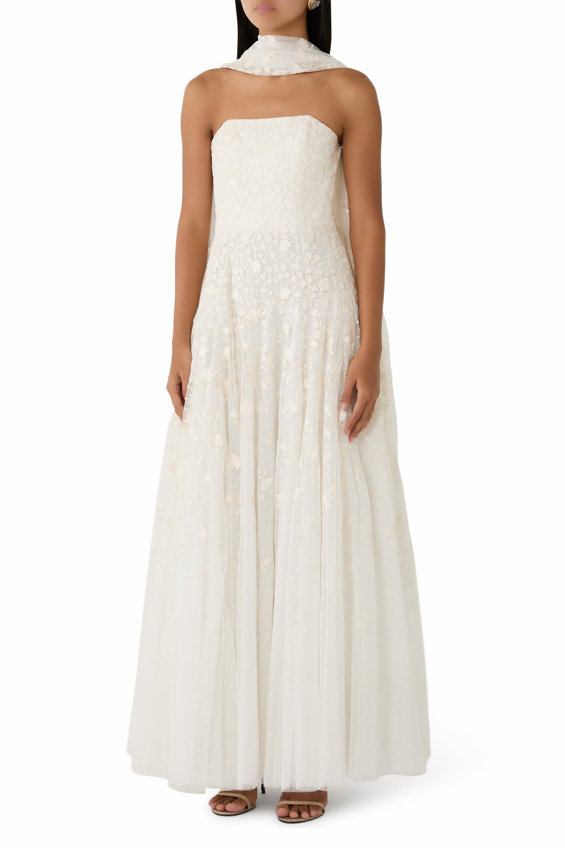 فستان سهرة ليا ديتسي بلا حمالات بكاب