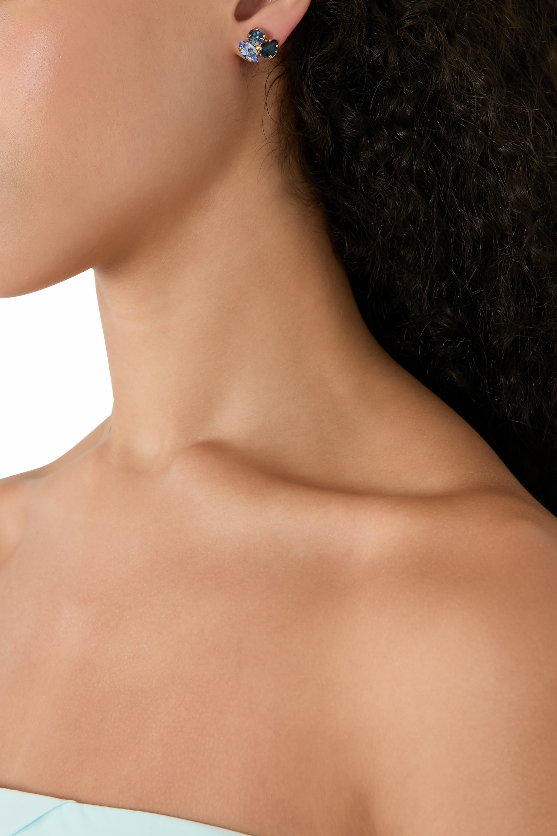 أقراط انا مرصعة بكريستال سواروفسكي، نحاس مطلي بذهب عيار 18