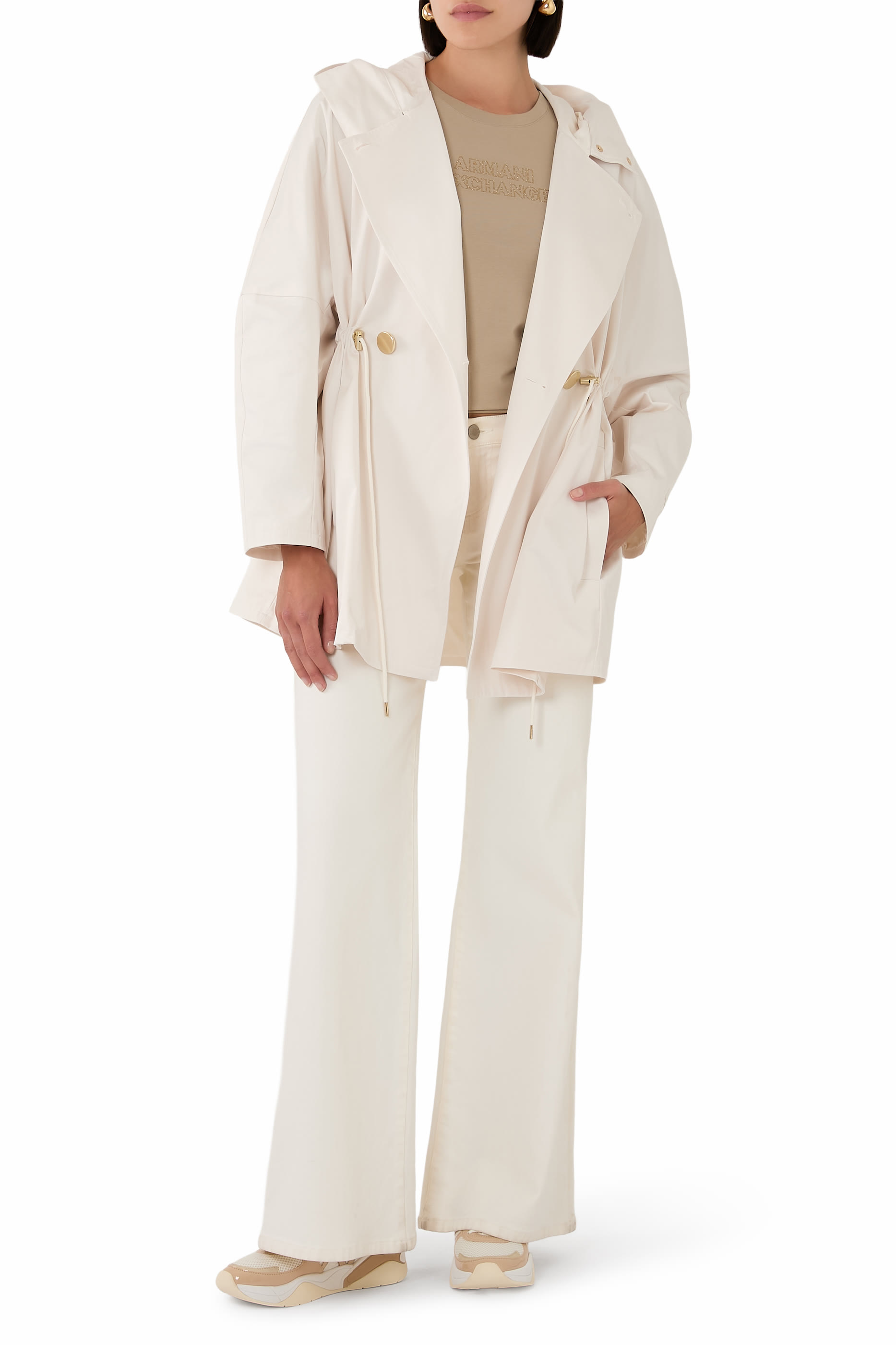 معطف بغطاء رأس