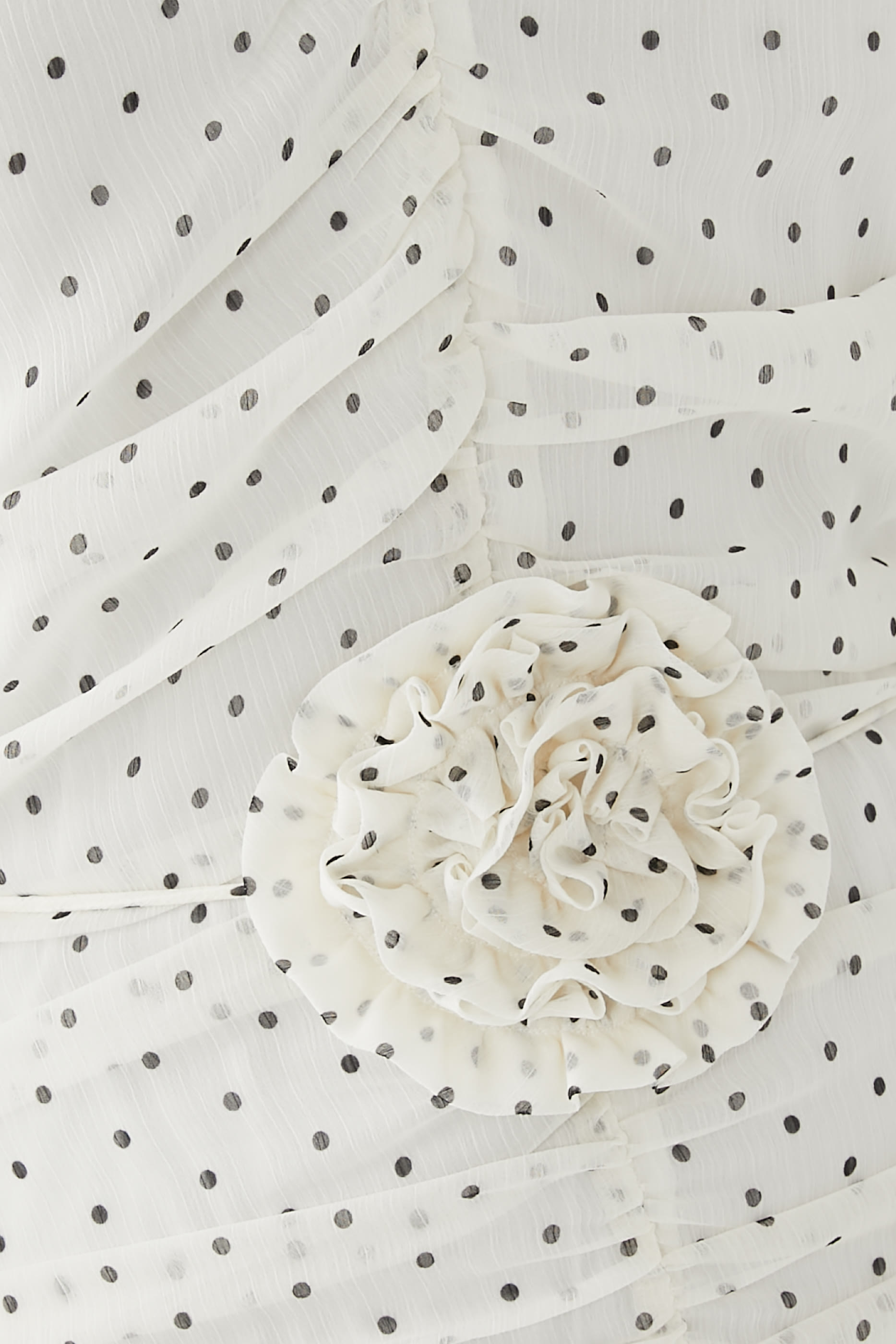 فستان ماكسين طويل بياقة عميقة