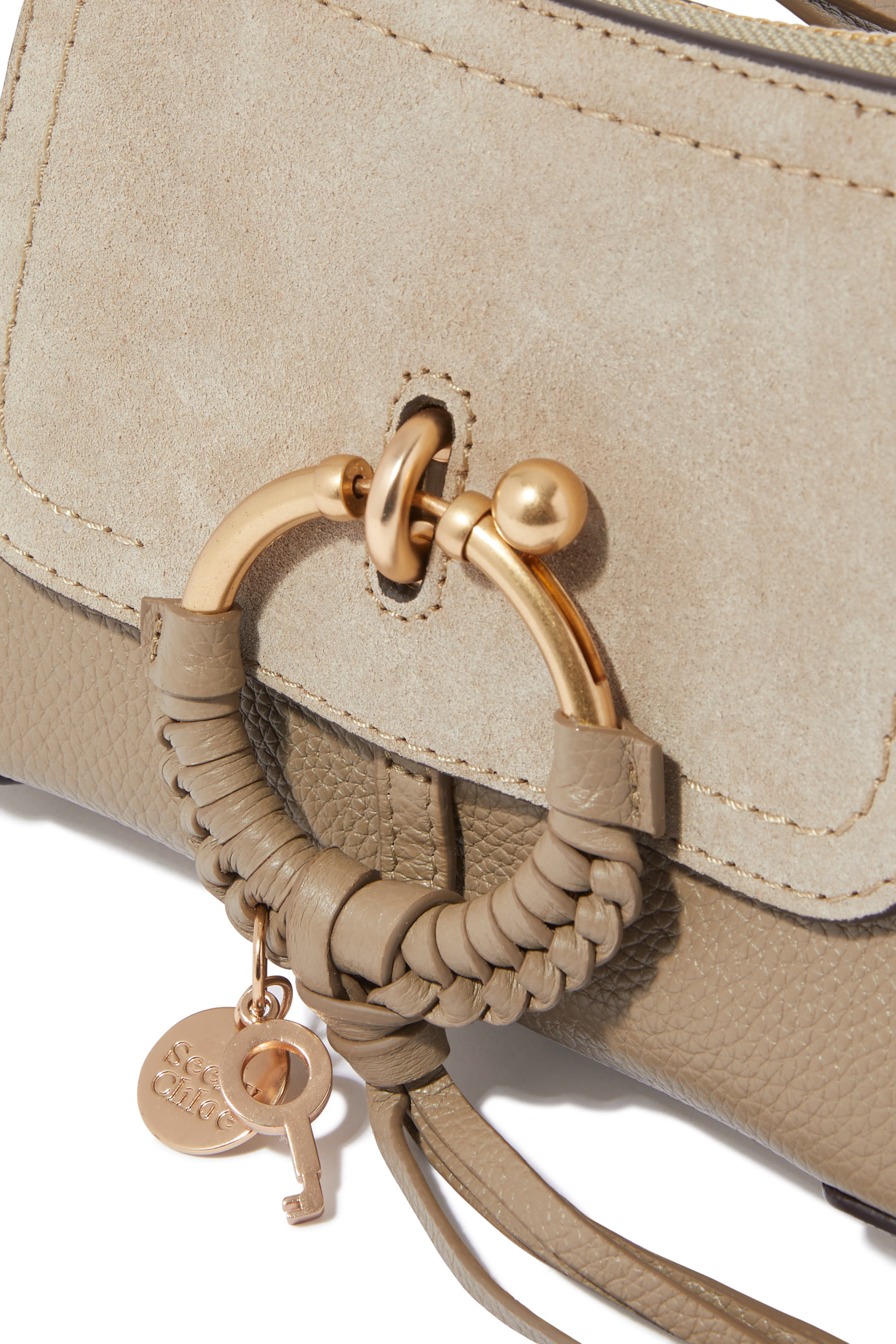 حقيبة كروس صغيرة جوان من الجلد