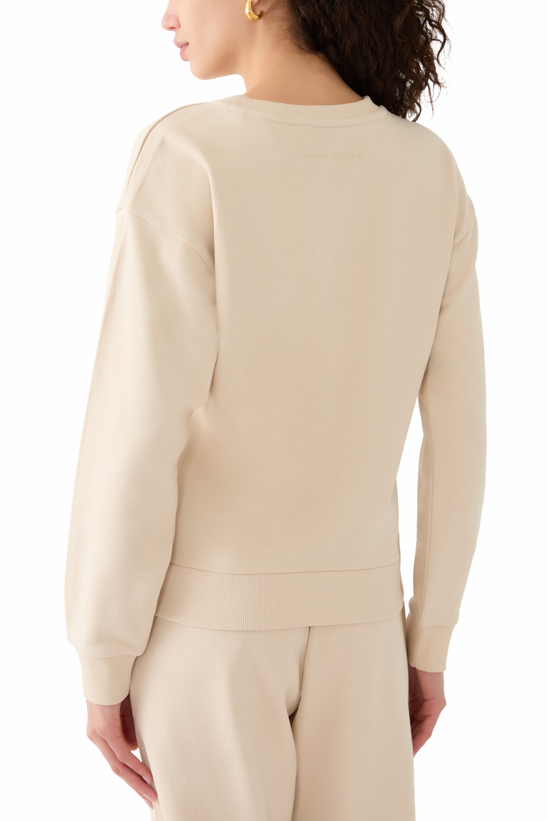 سويت شيرت بغطاء للرأس وشعار الماركة