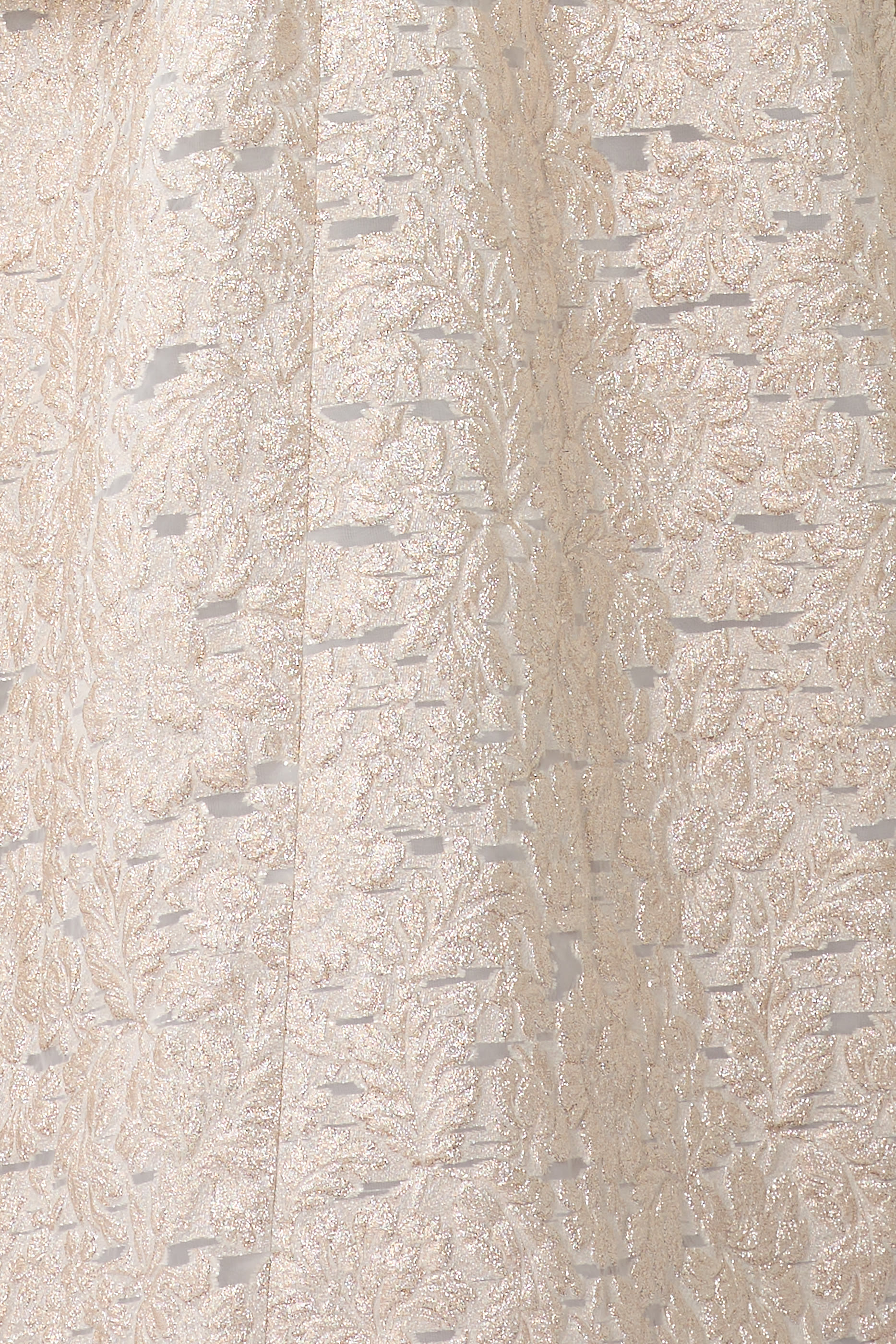 فستان فيل كوبيه بلا حمالات