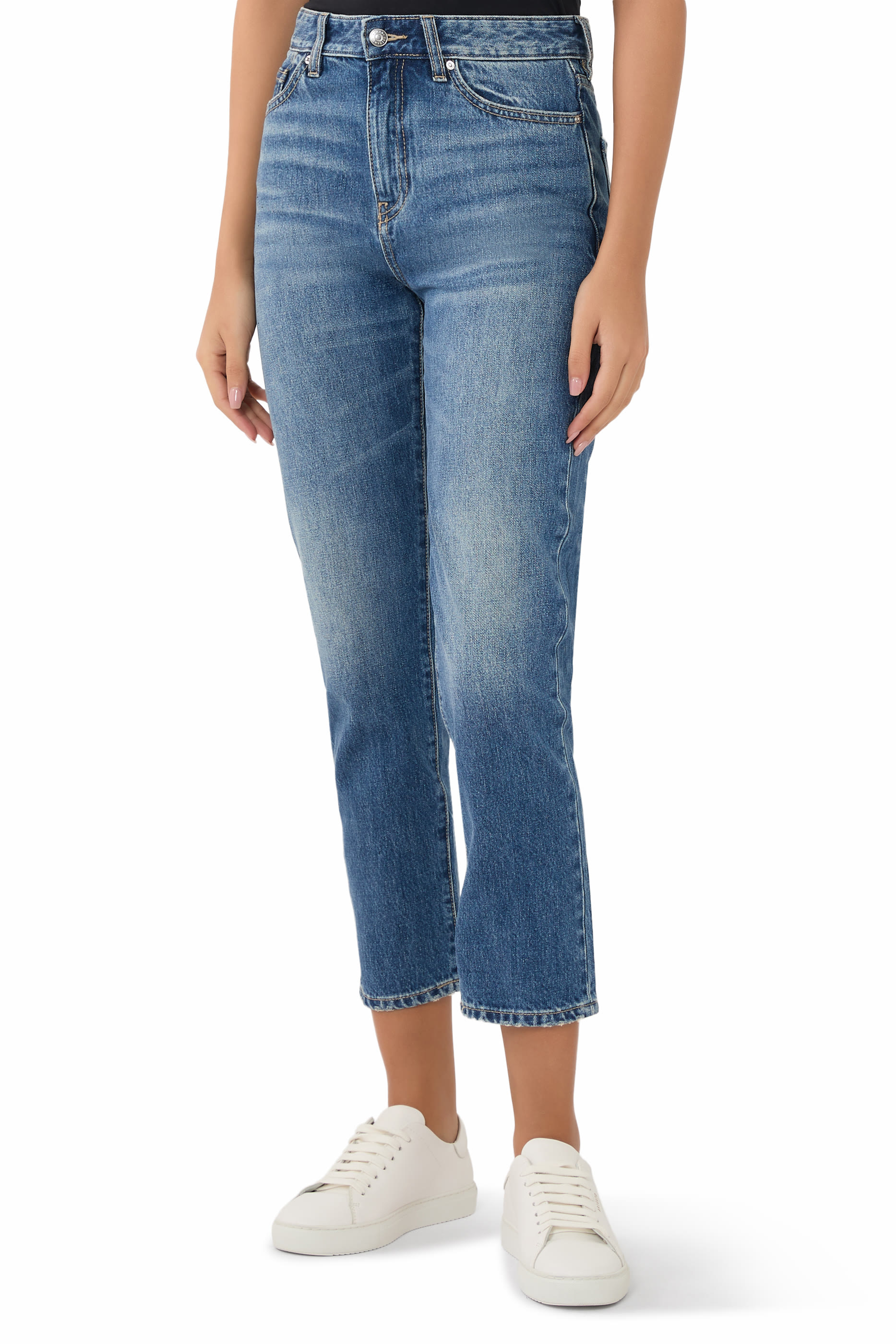 بنطال جينز جاي 16 قصير بقصة بويفرند بخمس جيوب