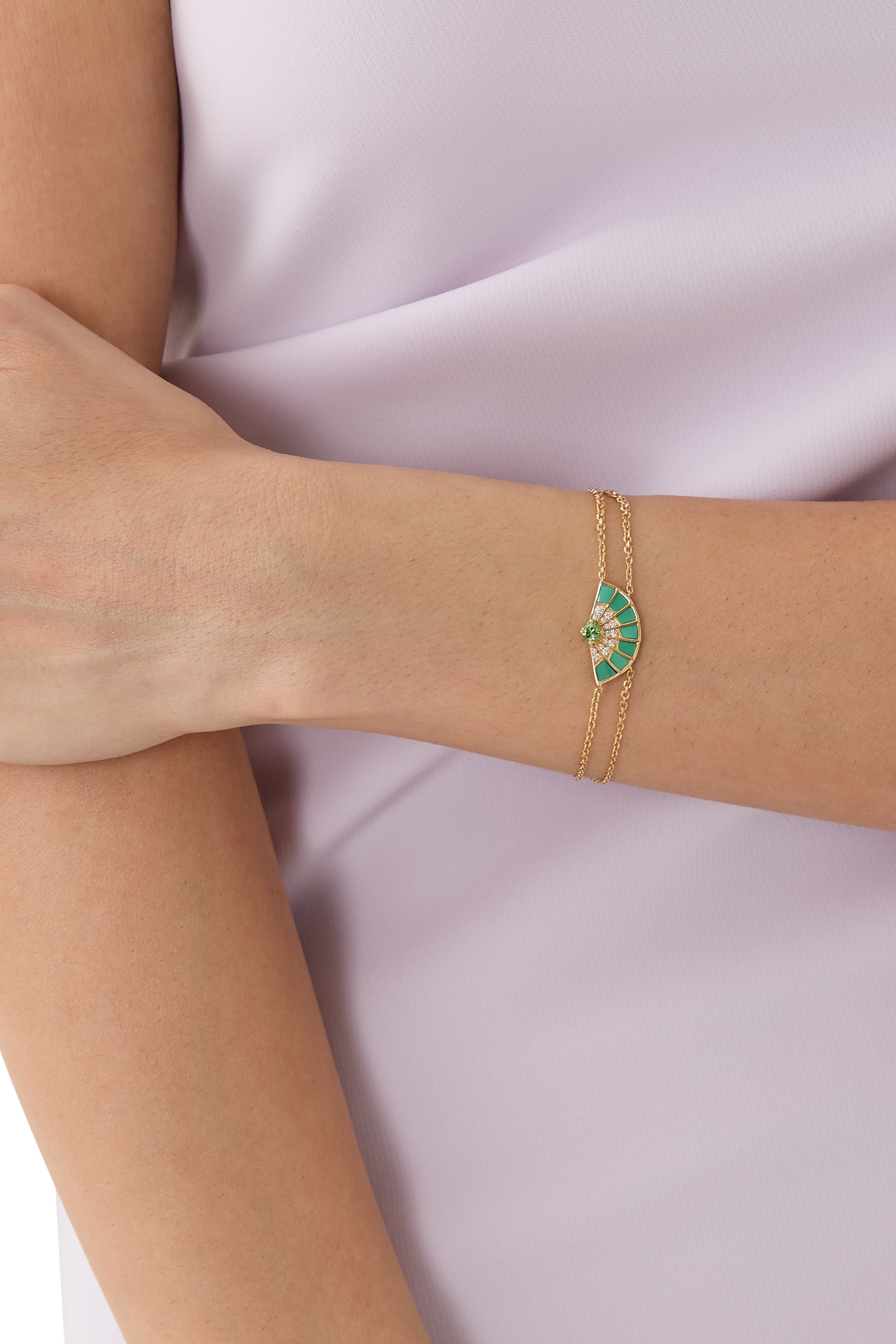 سوار فانفير سيمفوني مرصع بالتسافوريت والماس وملكيت التفاح، ذهب أصفر عيار 18