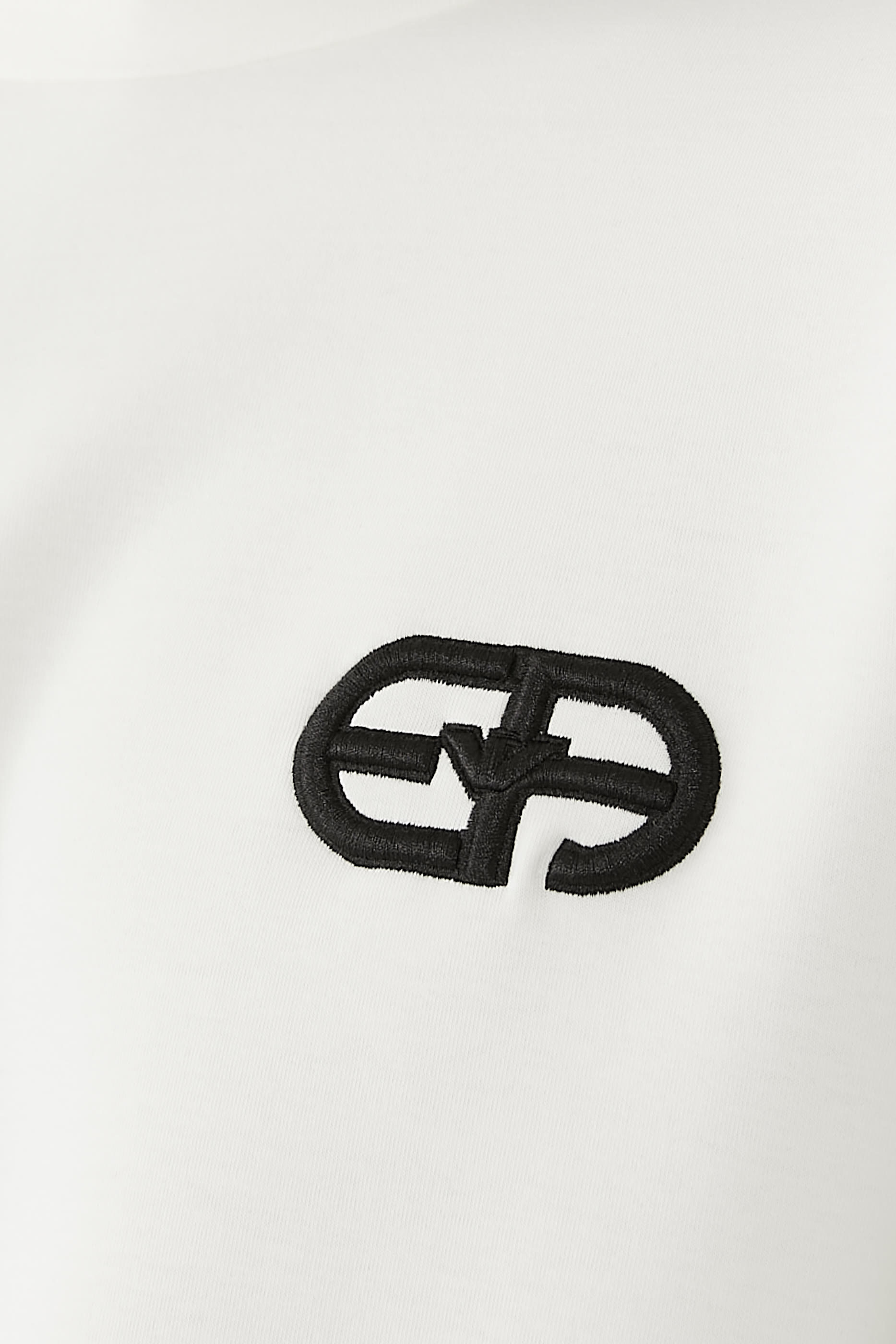 سويت شيرت بشعار الماركة