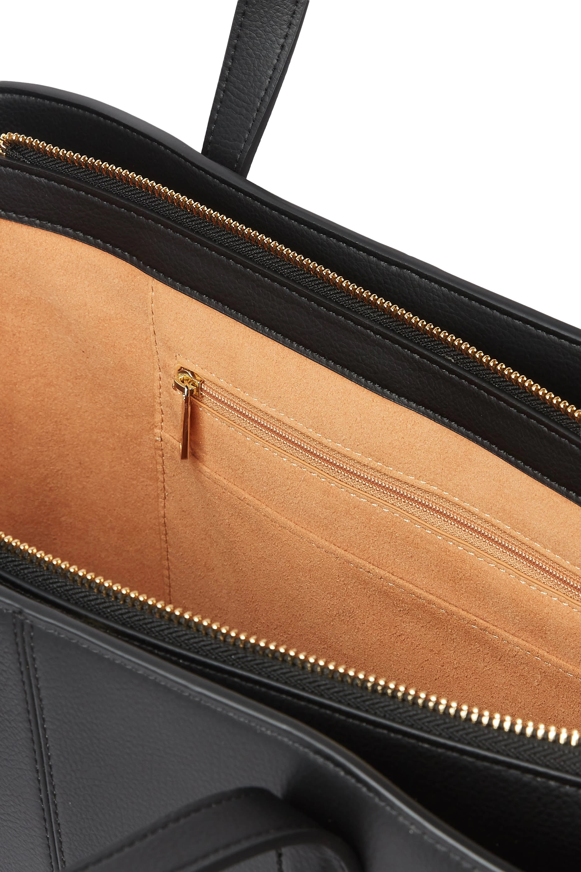 حقيبة يد بالوما