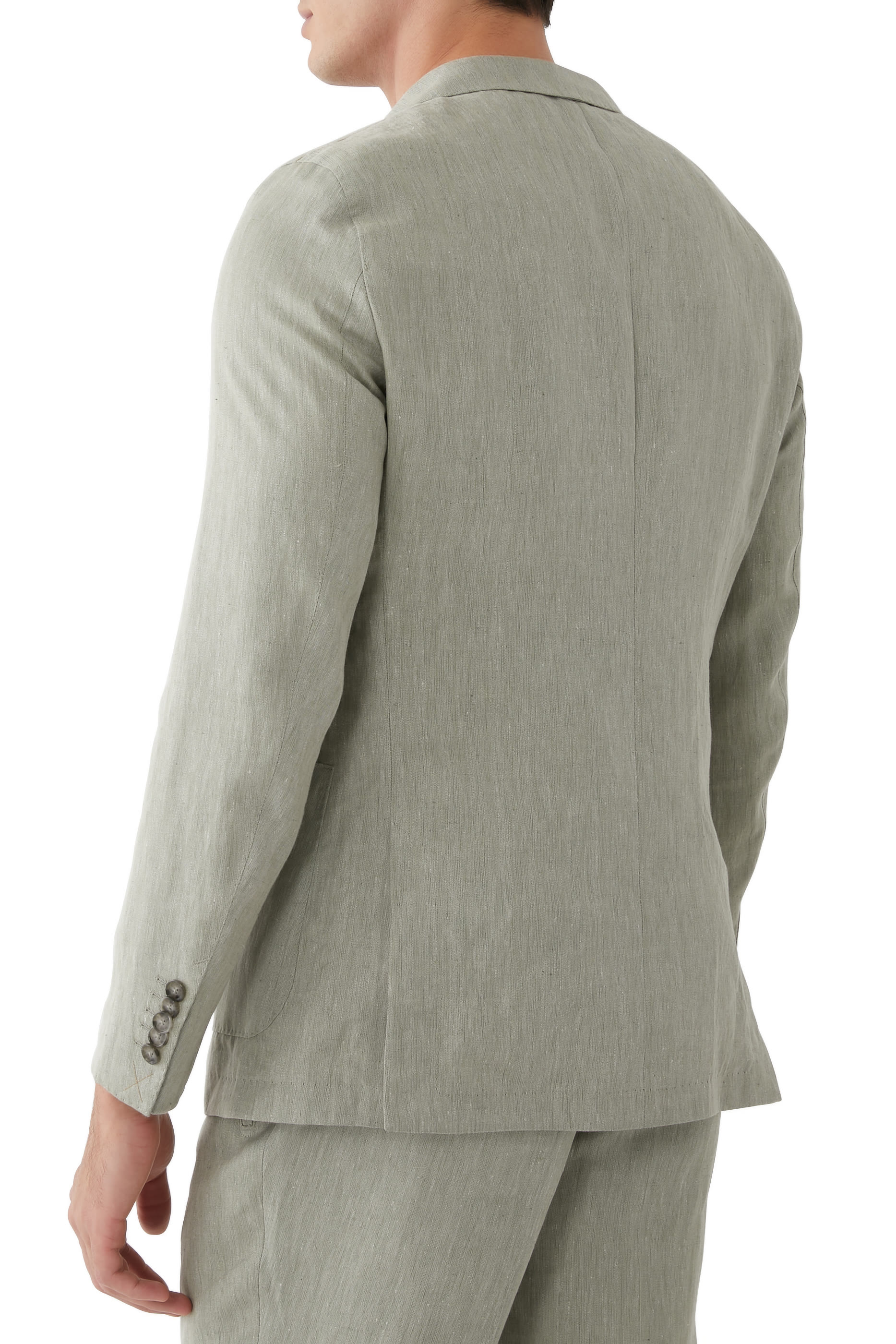 جاكيت بقصة ضيقة