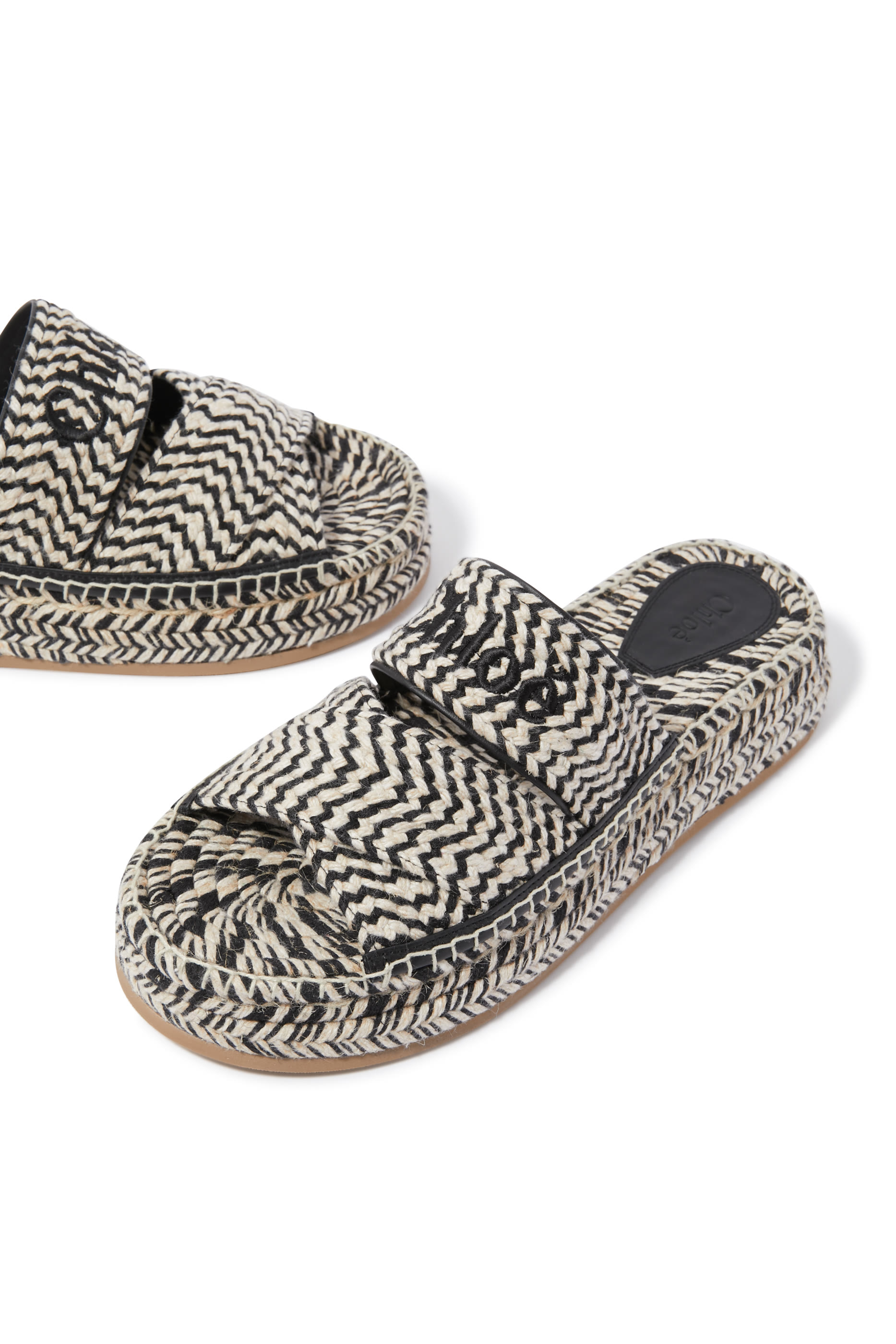 حذاء خفيف ميلا