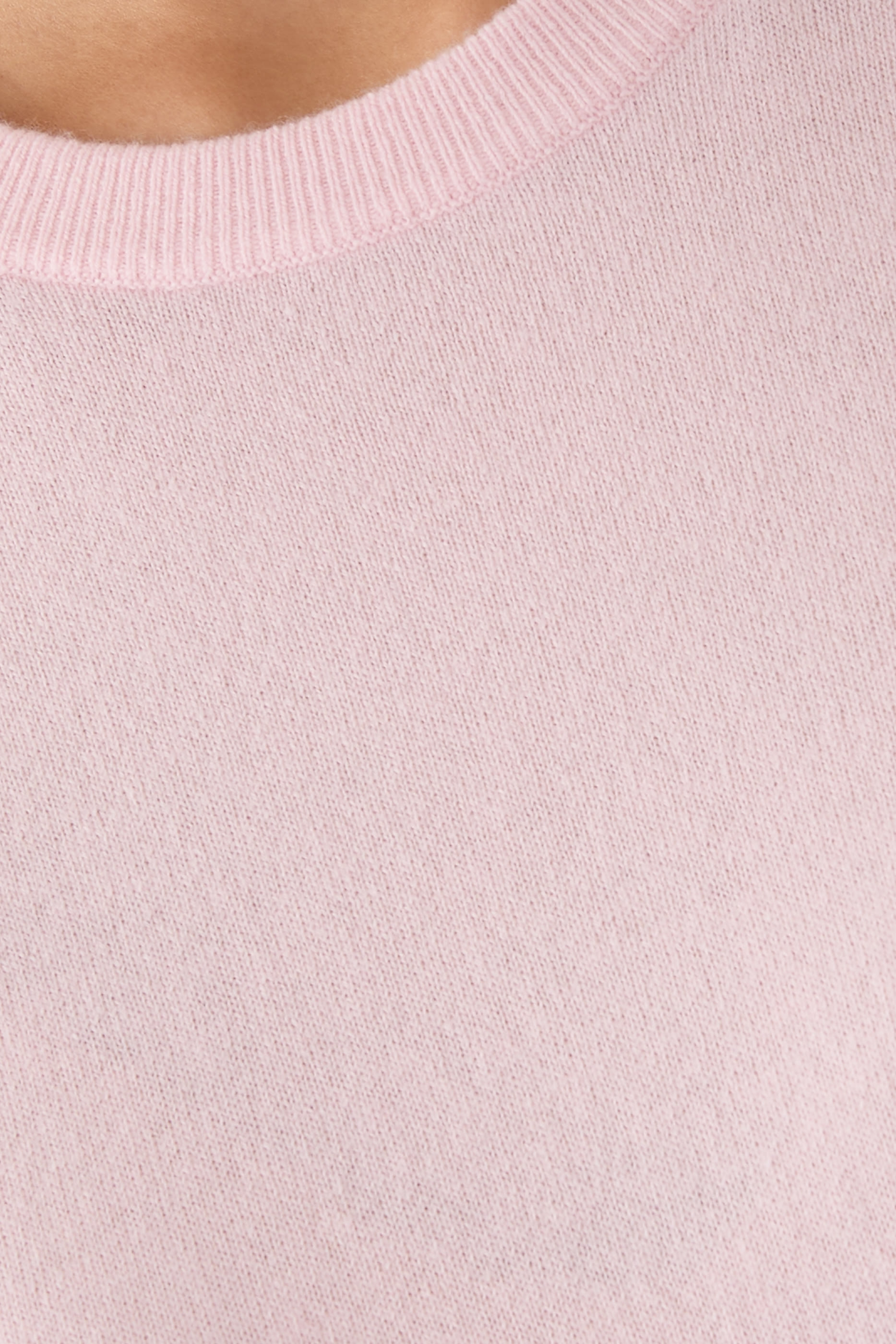 سترة لوغان بياقة ضيقة