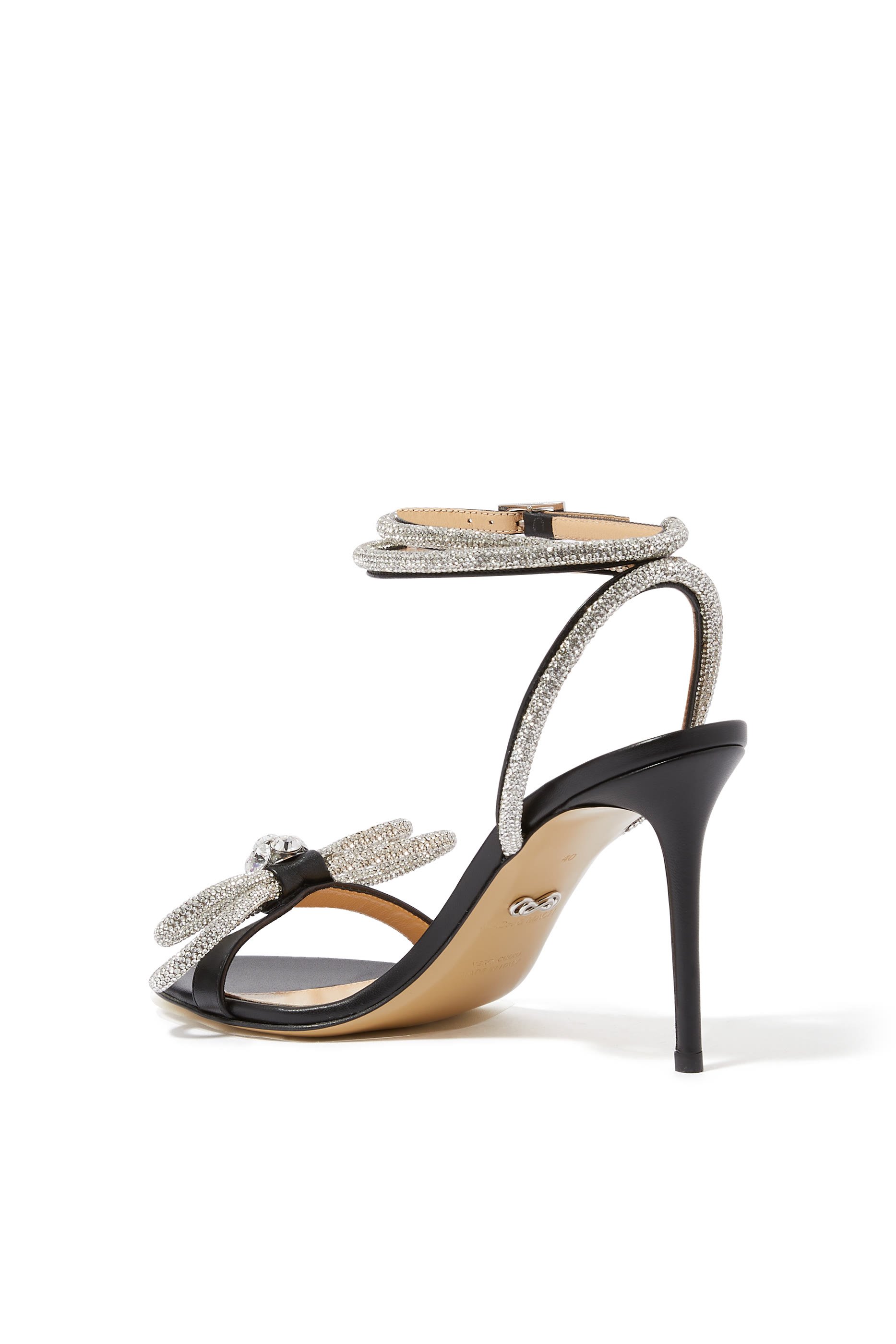 صندل مزين بربطتي فيونكة 95 جلد