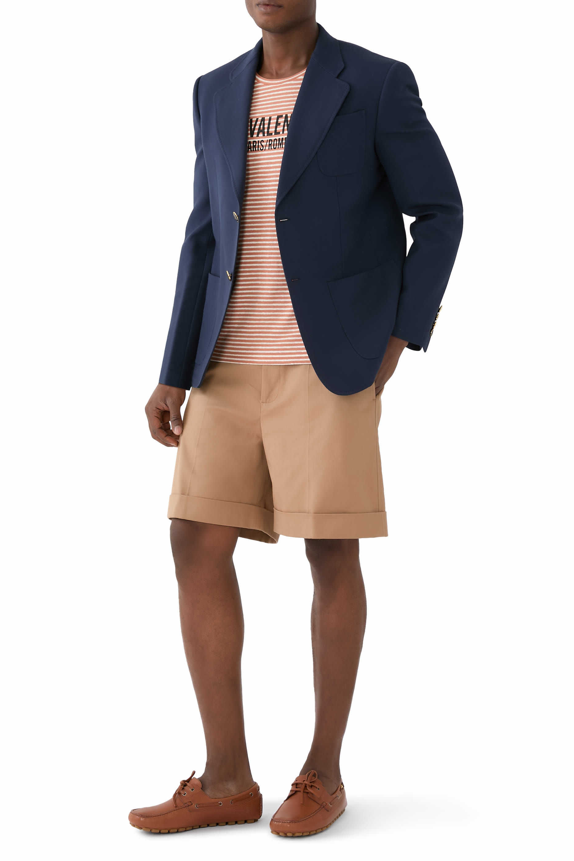 تيشيرت بشعار الماركة