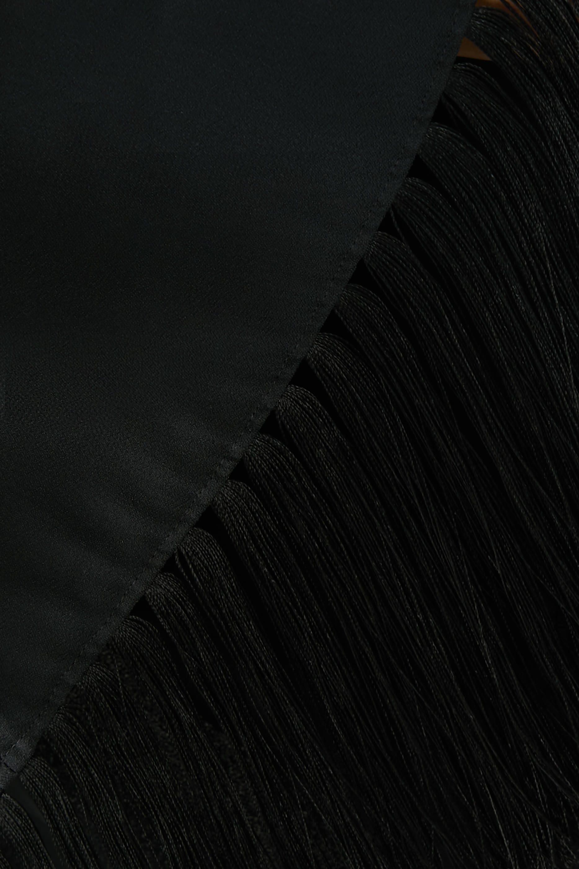 فستان مانيفيك بشرابات