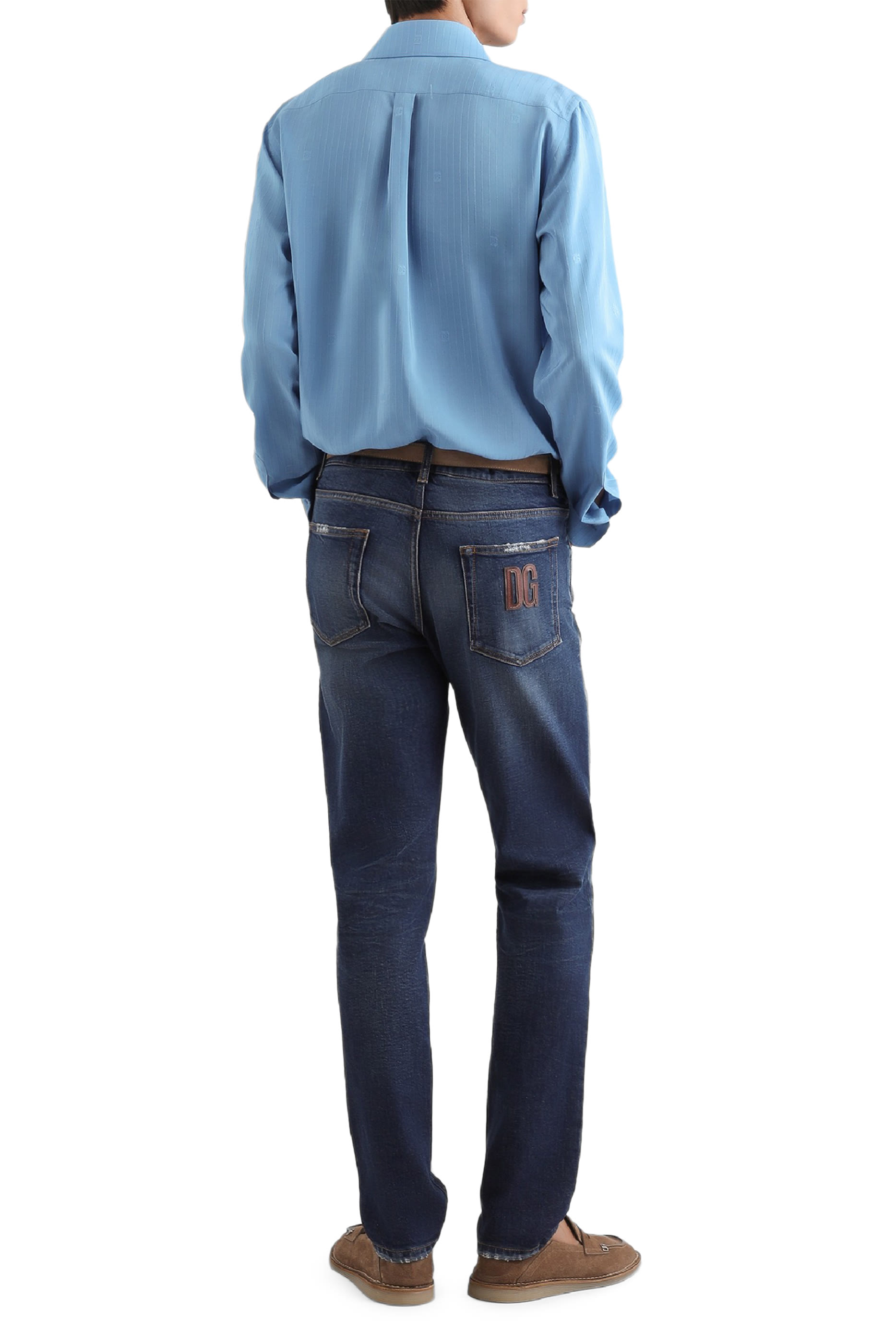 بنطال بشعار الماركة دنيم