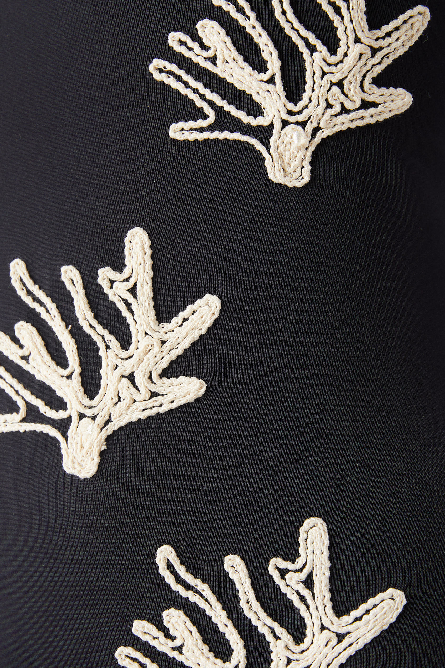 بدلة سباحة بتصميم قطعة واحدة كارلا إن أوريجين