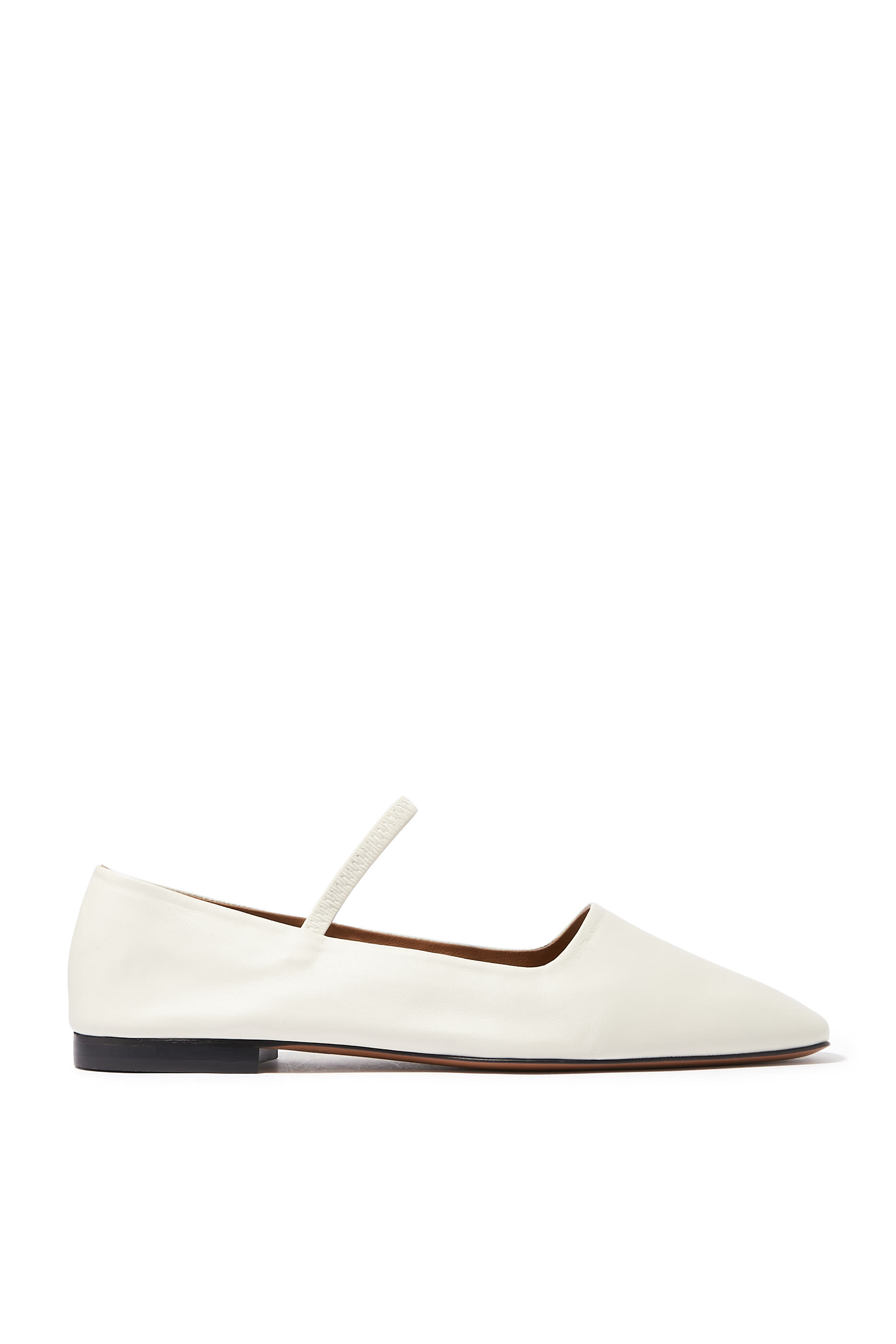 حذاء باليرينا بيتينا بعكب مسطح جلد